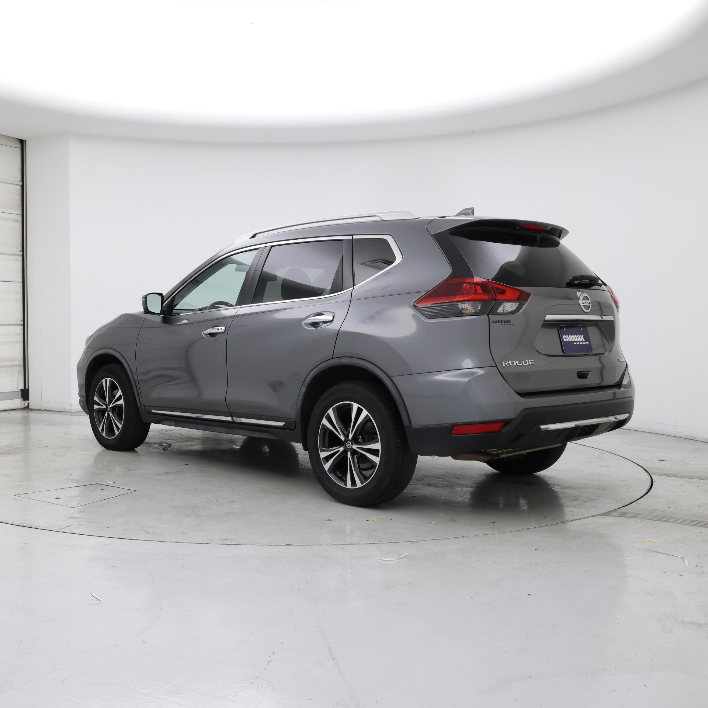 Thumbnail: 2018 Nissan Rogue - 2