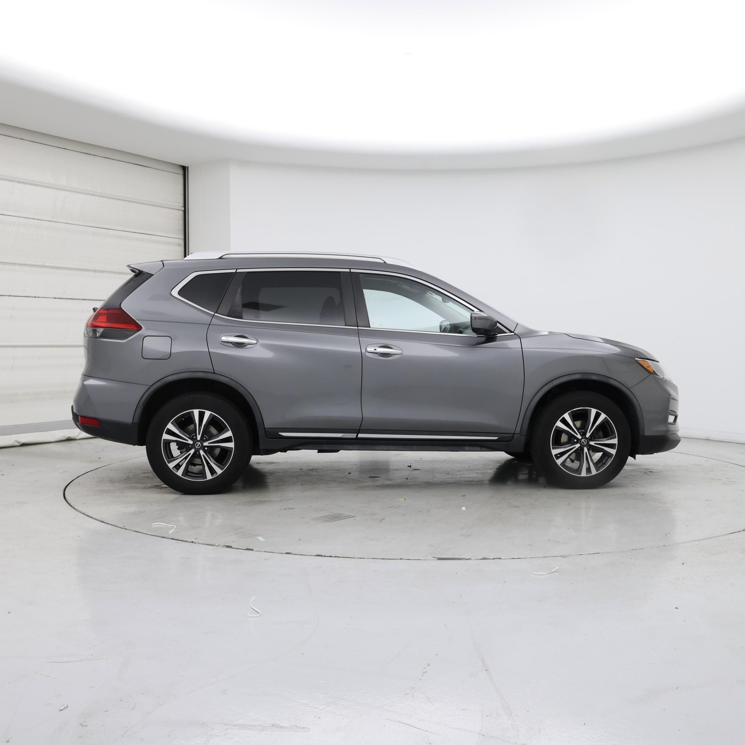 Thumbnail: 2018 Nissan Rogue - 7