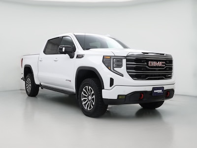 White 2023 GMC Sierra 1500 AT4