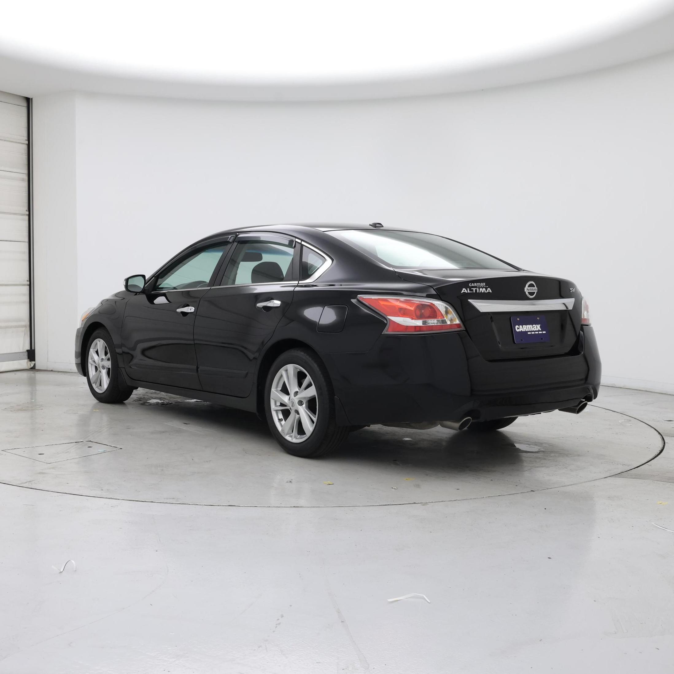 Thumbnail: 2015 Nissan Altima - 2