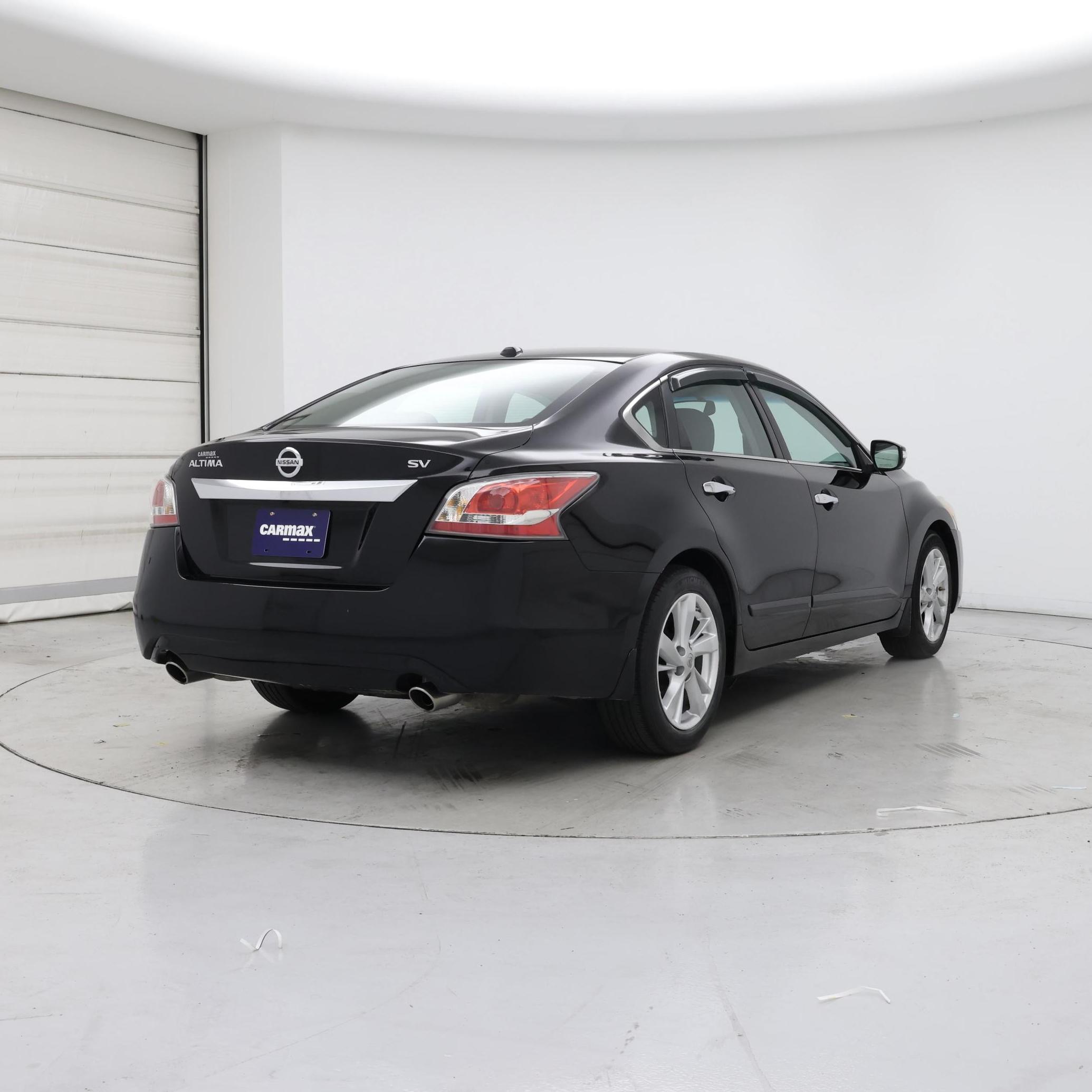 Thumbnail: 2015 Nissan Altima - 8