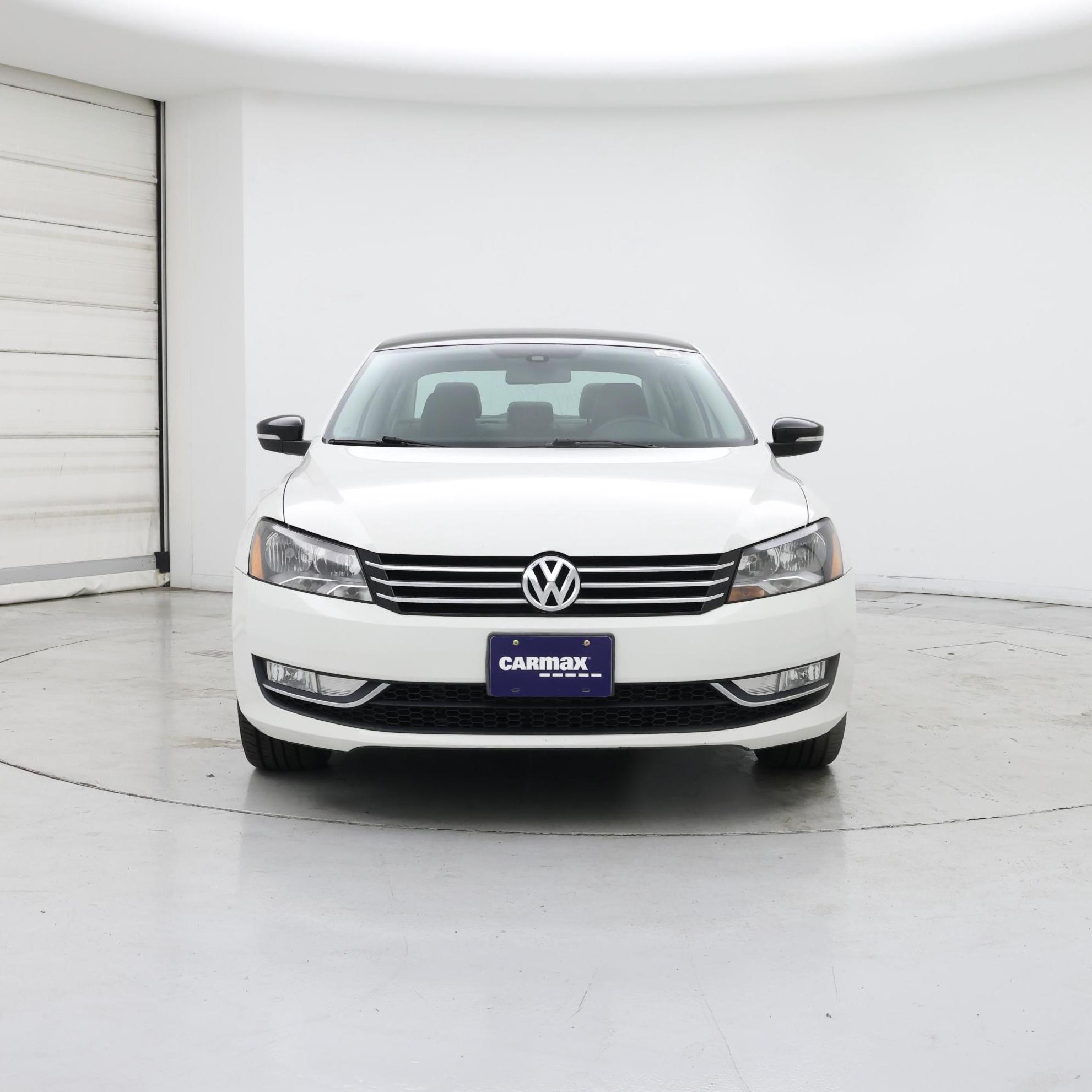 Thumbnail: 2015 Volkswagen Passat - 5