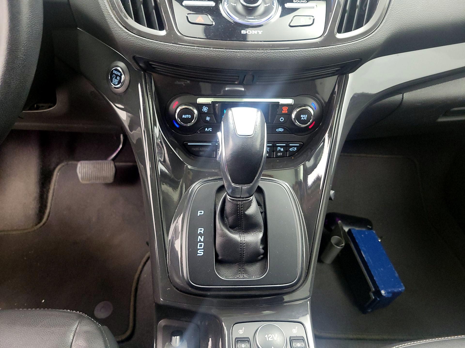 Thumbnail: 2014 Ford Escape - 18