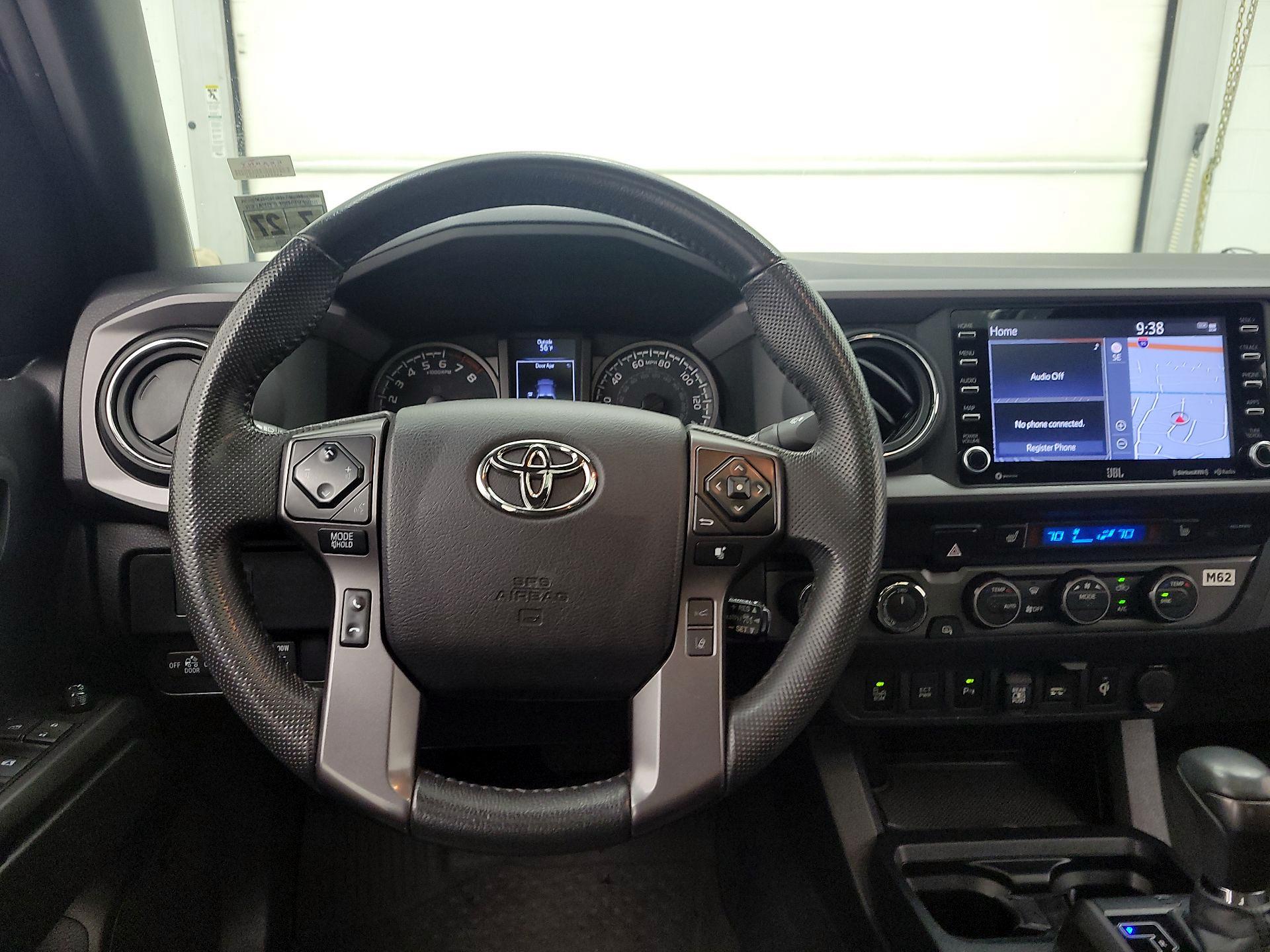 Thumbnail: 2022 Toyota Tacoma - 10