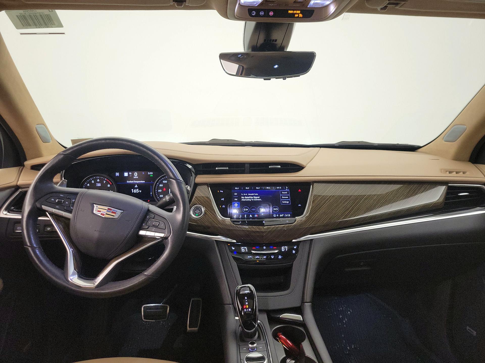 Thumbnail: 2021 Cadillac XT6 - 9