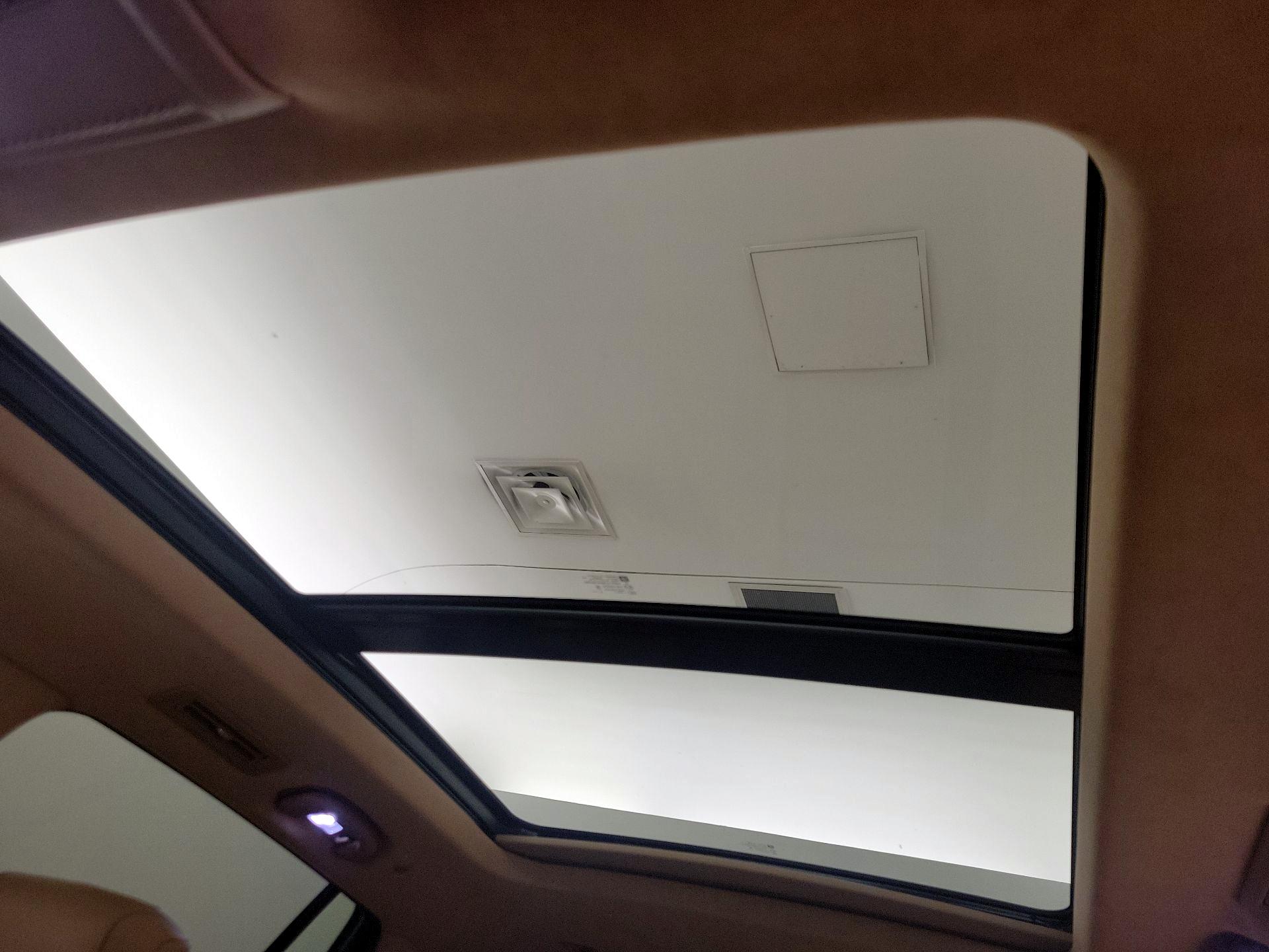 Thumbnail: 2021 Cadillac XT6 - 20