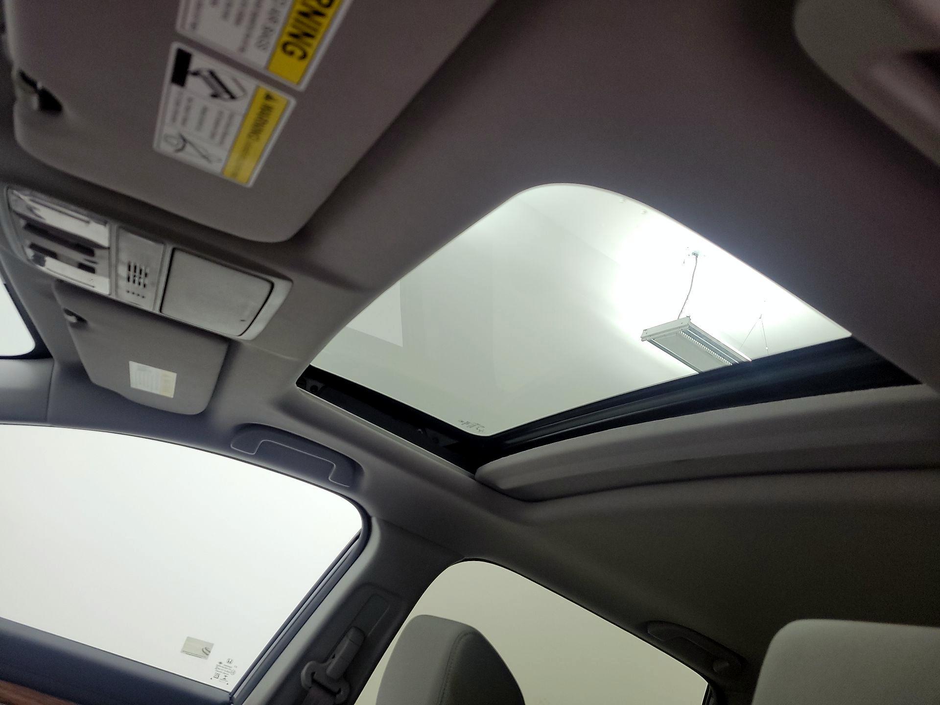 Thumbnail: 2021 Honda CR-V - 17