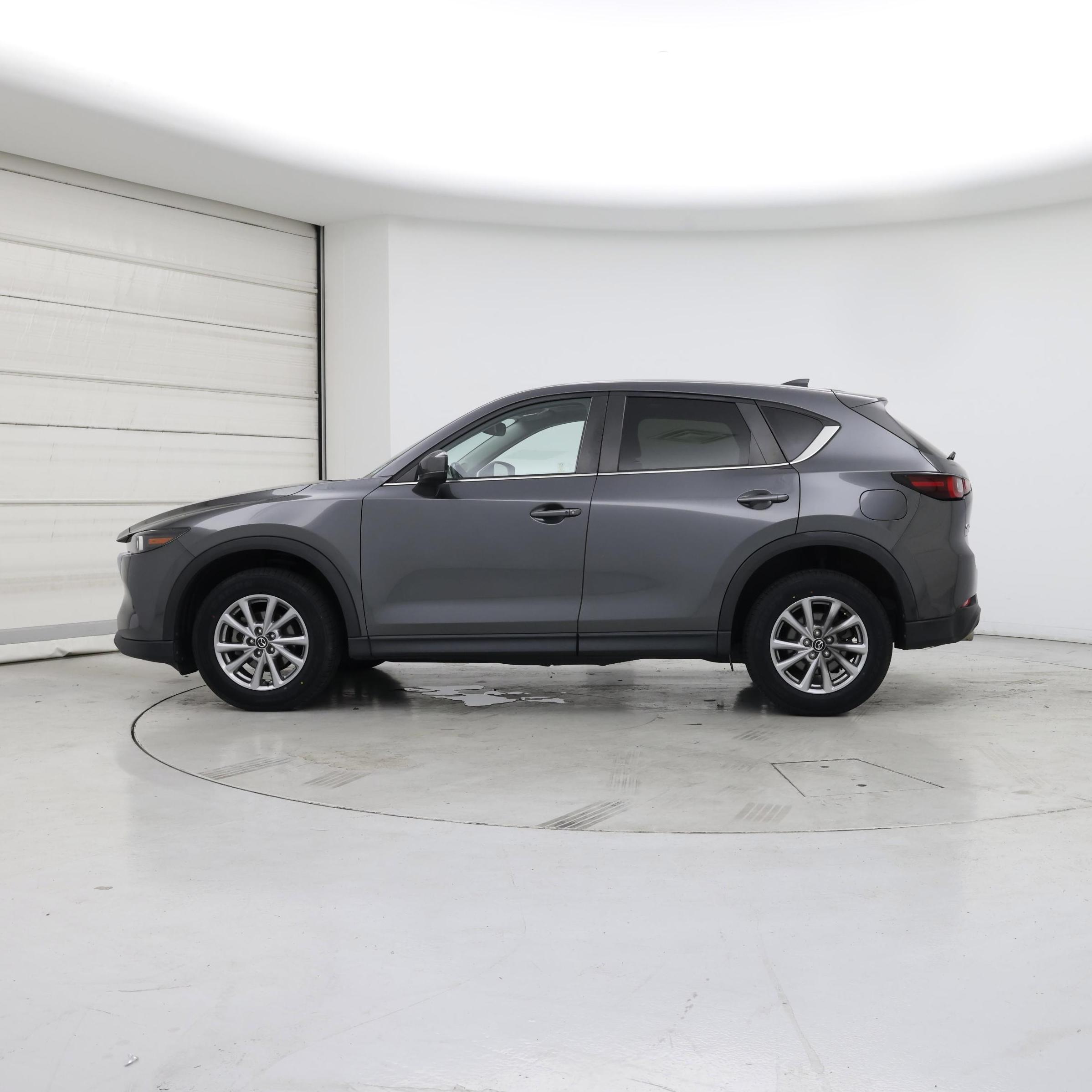 Thumbnail: 2022 Mazda CX-5 - 3