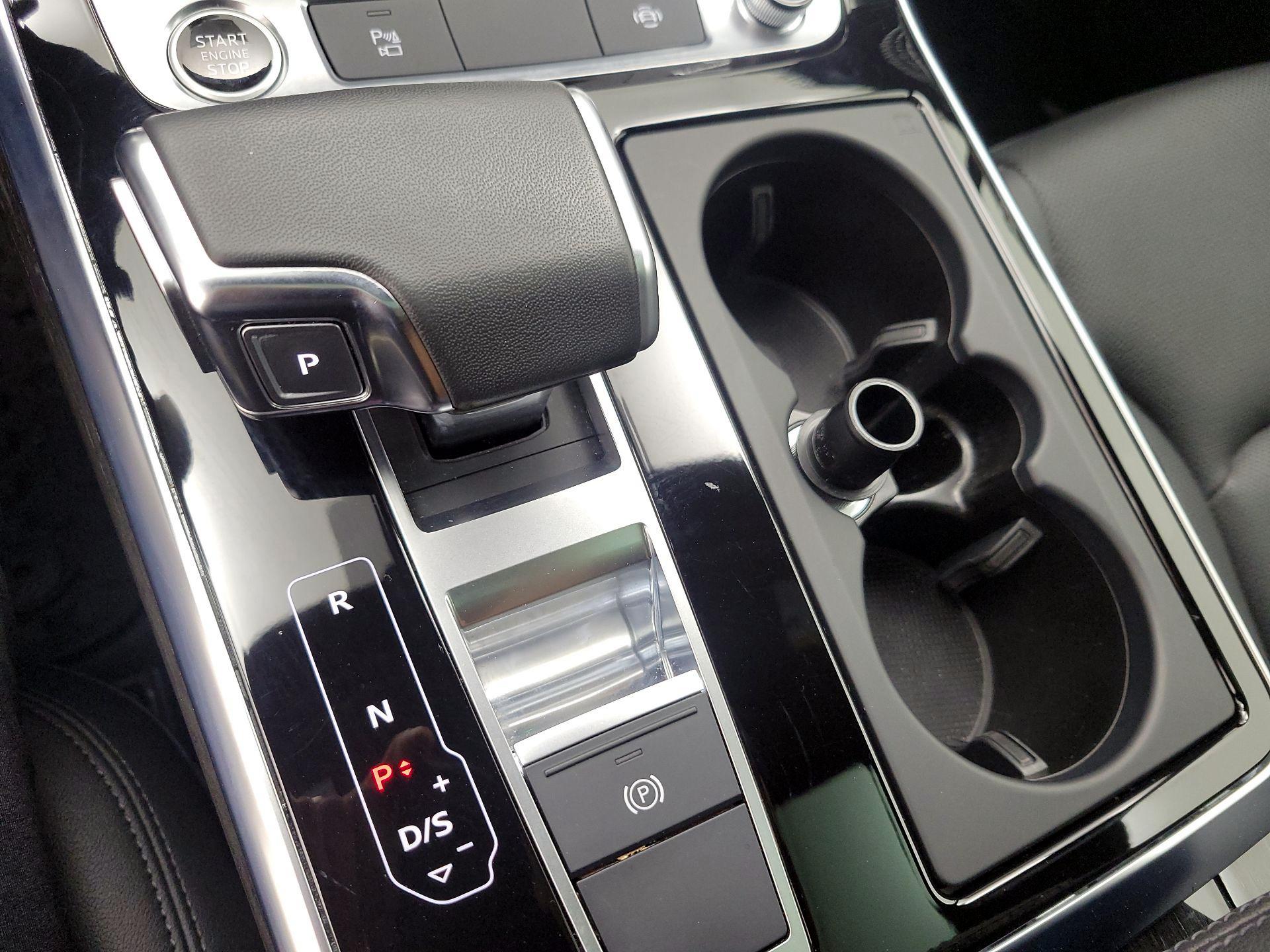 Thumbnail: 2023 Audi Q7 - 18