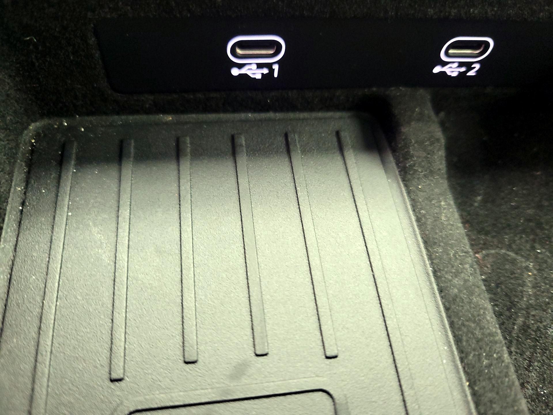 Thumbnail: 2023 Audi Q7 - 19