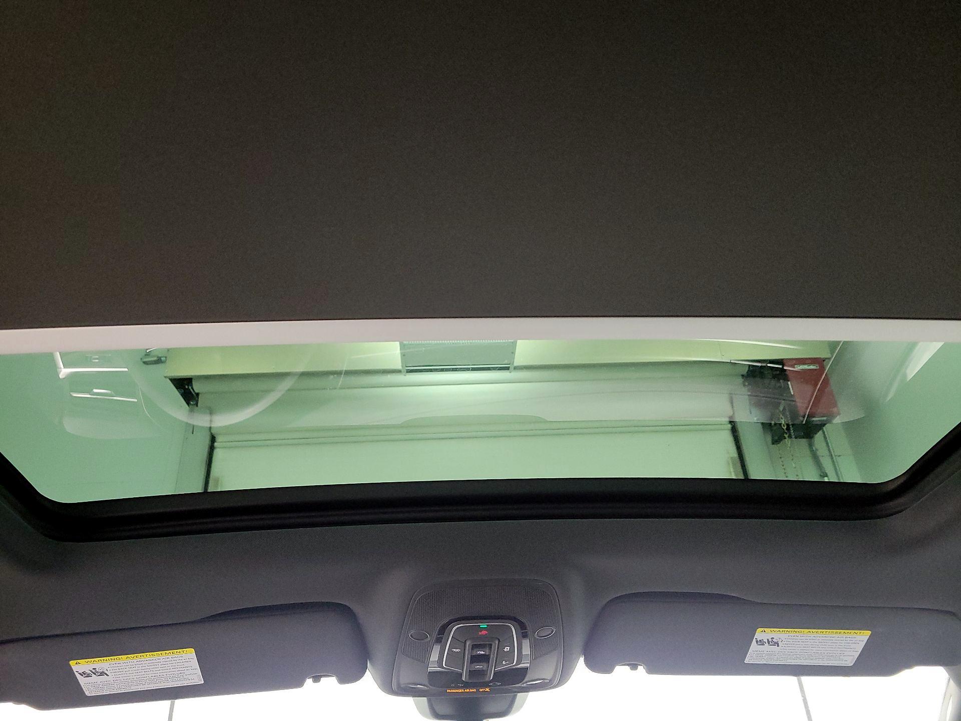 Thumbnail: 2023 Audi Q7 - 20