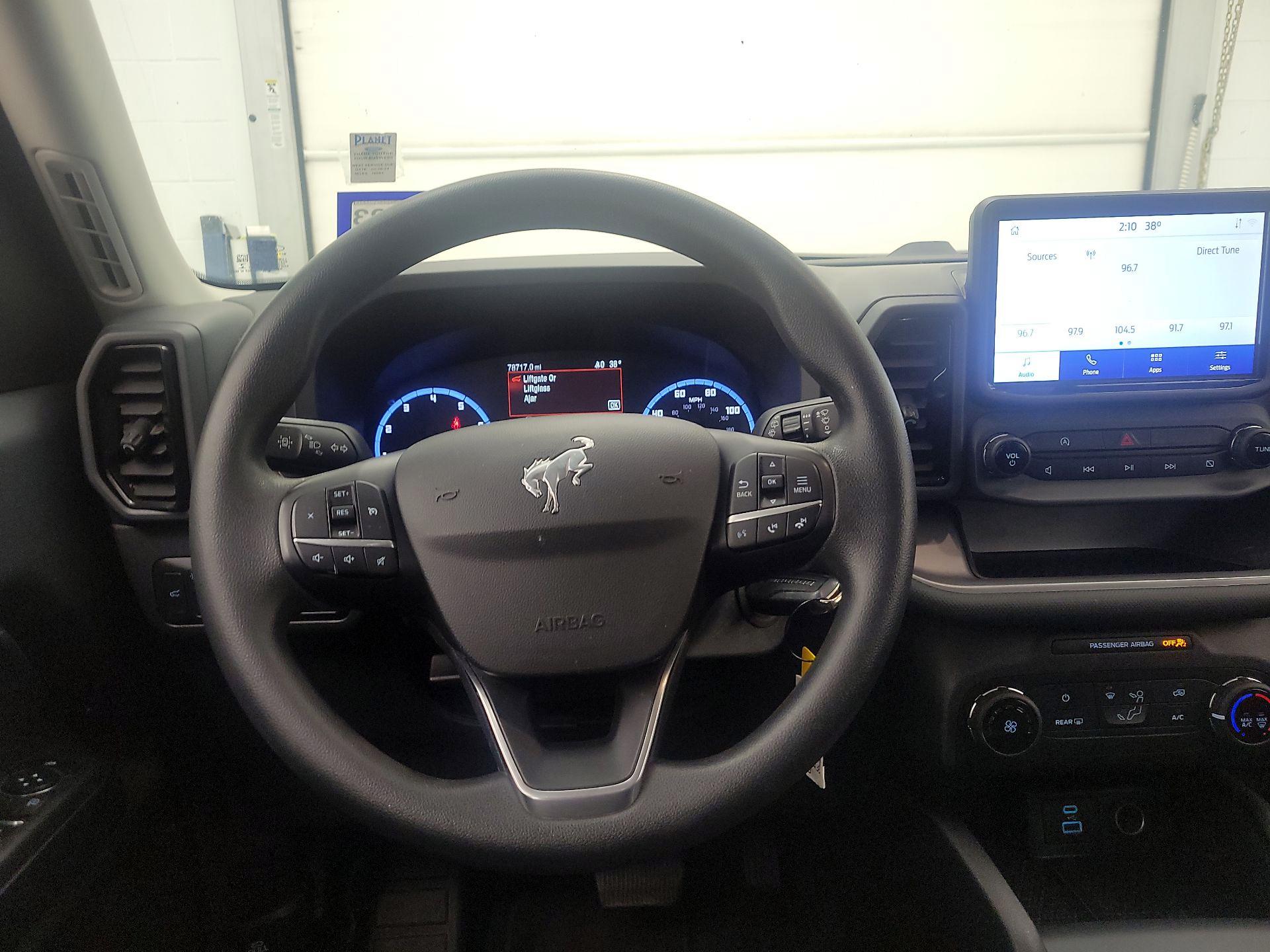 Thumbnail: 2021 Ford Bronco Sport - 10