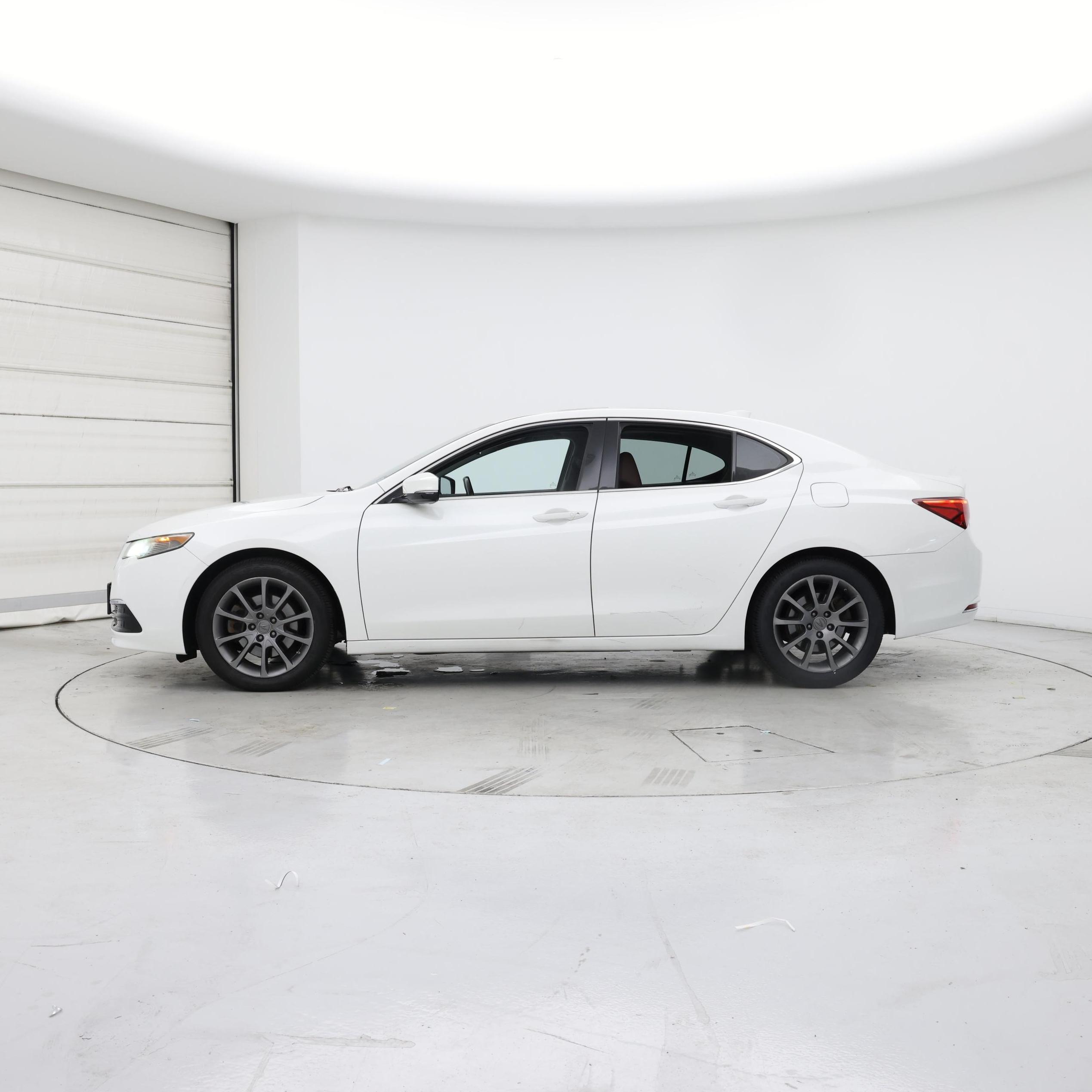 Thumbnail: 2016 Acura TLX - 3