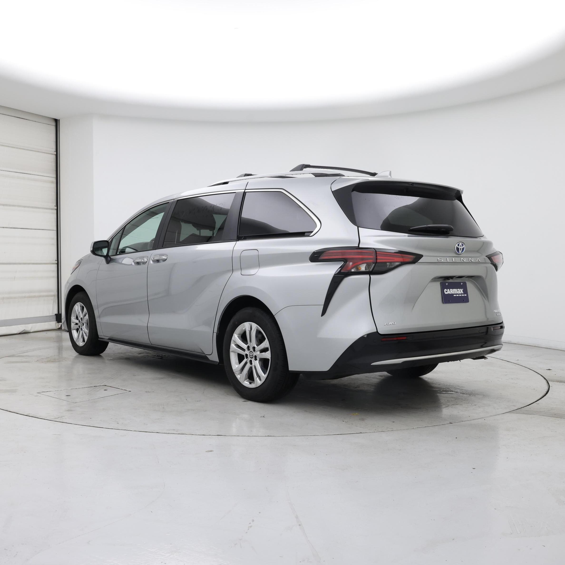 Thumbnail: 2024 Toyota Sienna - 2