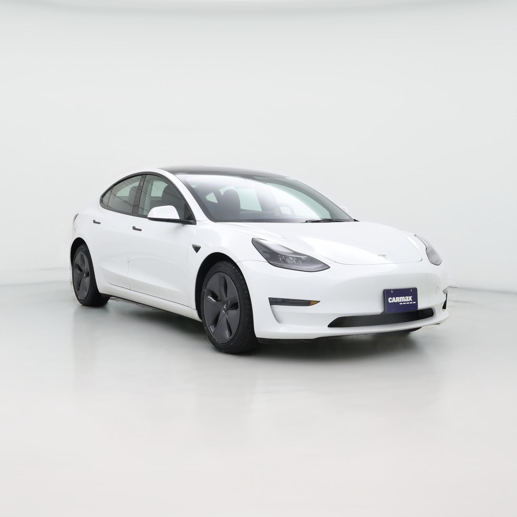 Thumbnail: 2023 Tesla Model 3 - 1