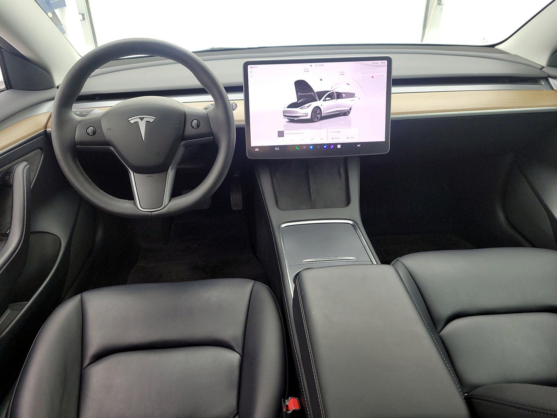 Thumbnail: 2023 Tesla Model 3 - 9