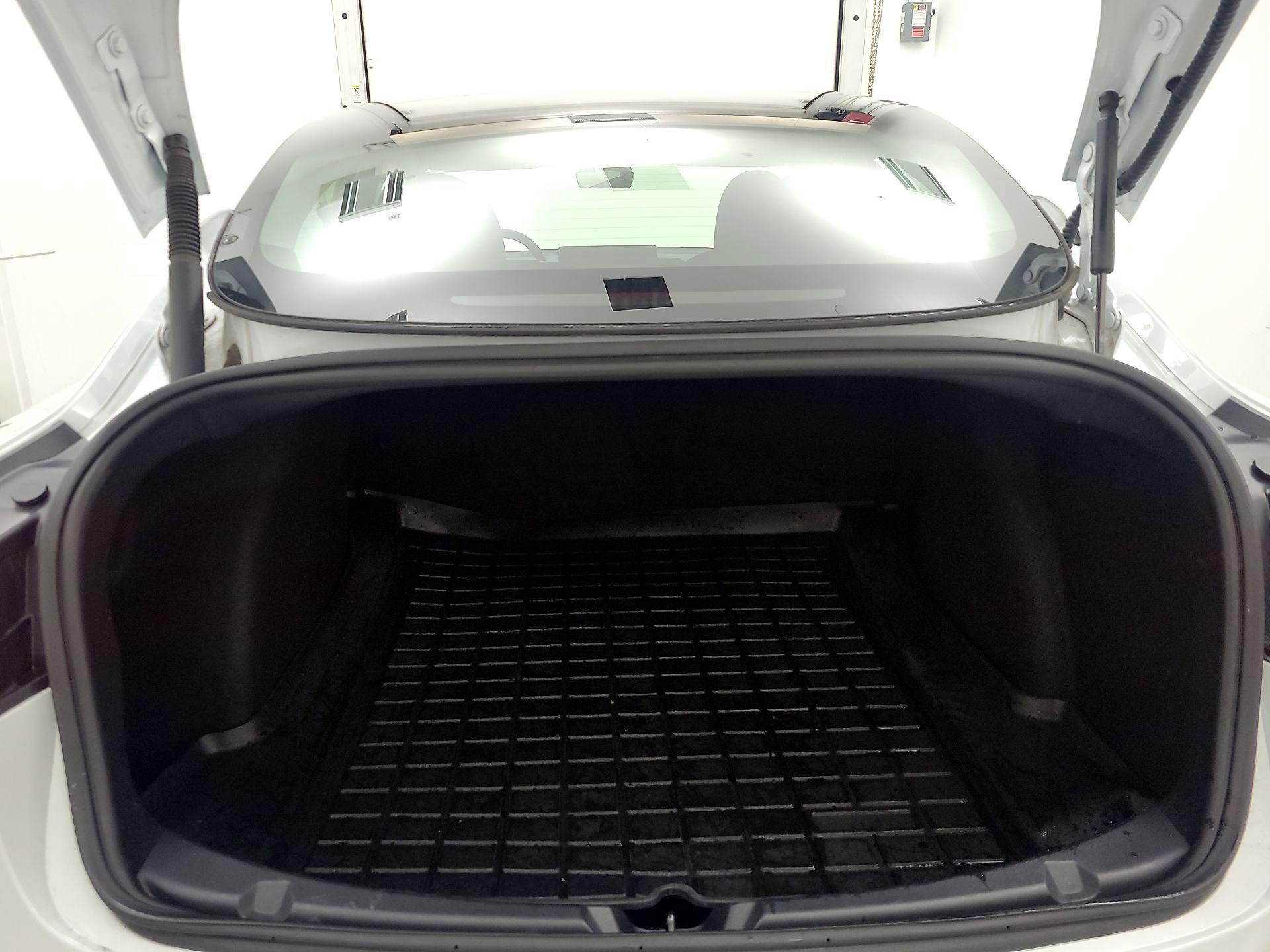 Thumbnail: 2023 Tesla Model 3 - 20