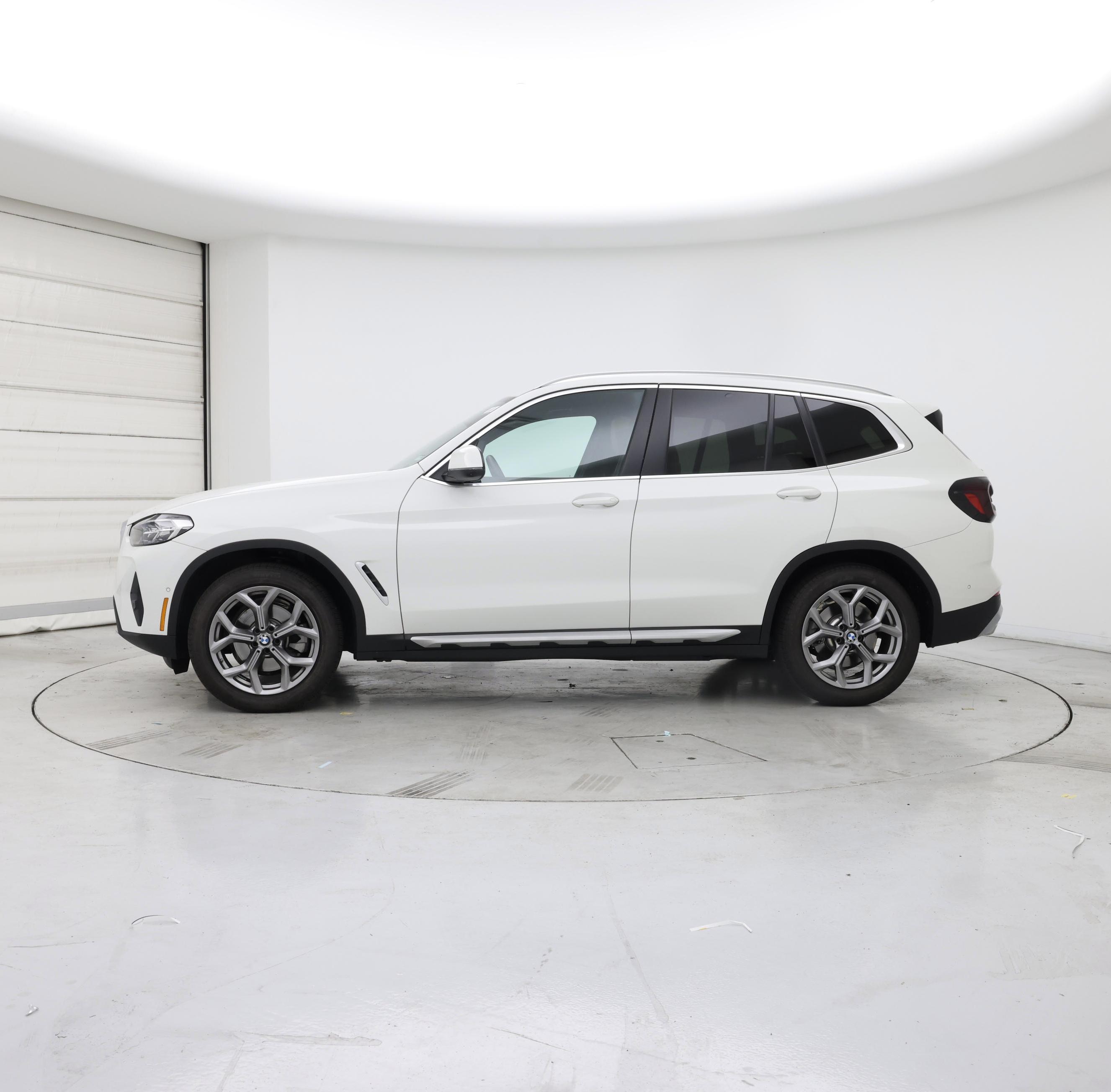Thumbnail: 2024 BMW X3 - 3