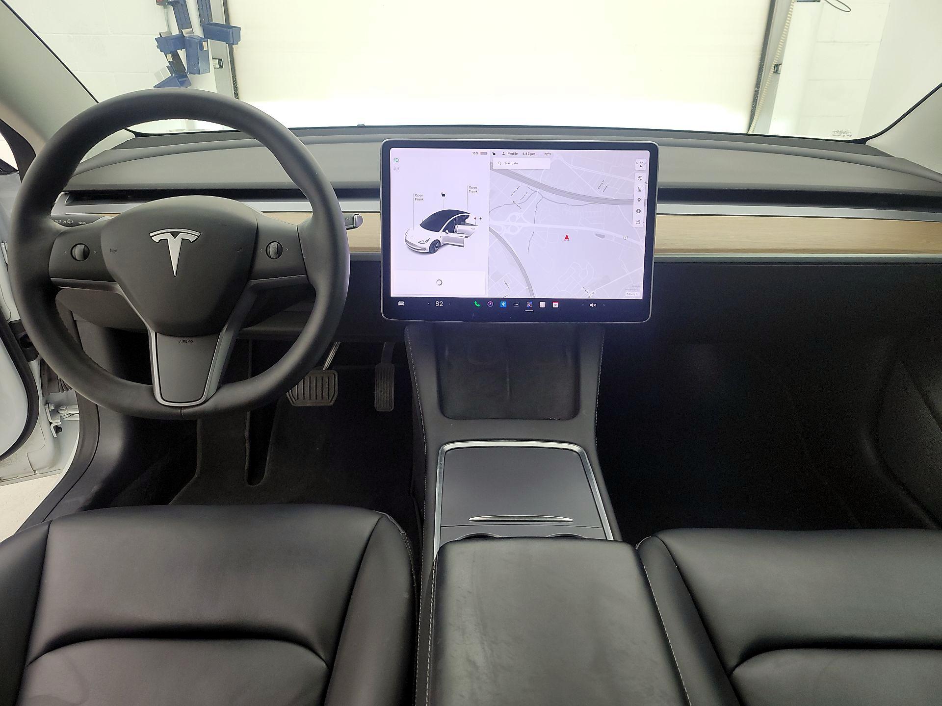 Thumbnail: 2022 Tesla Model 3 - 9