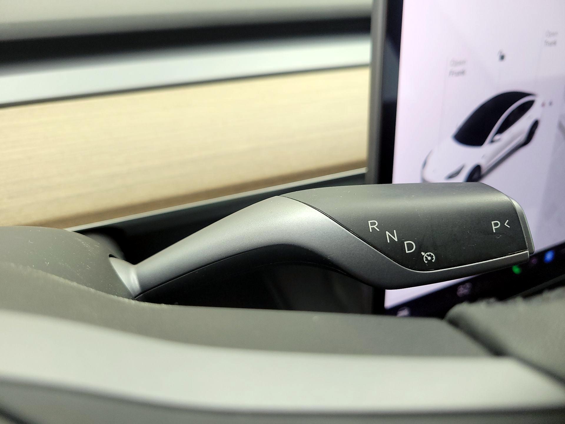Thumbnail: 2022 Tesla Model 3 - 17