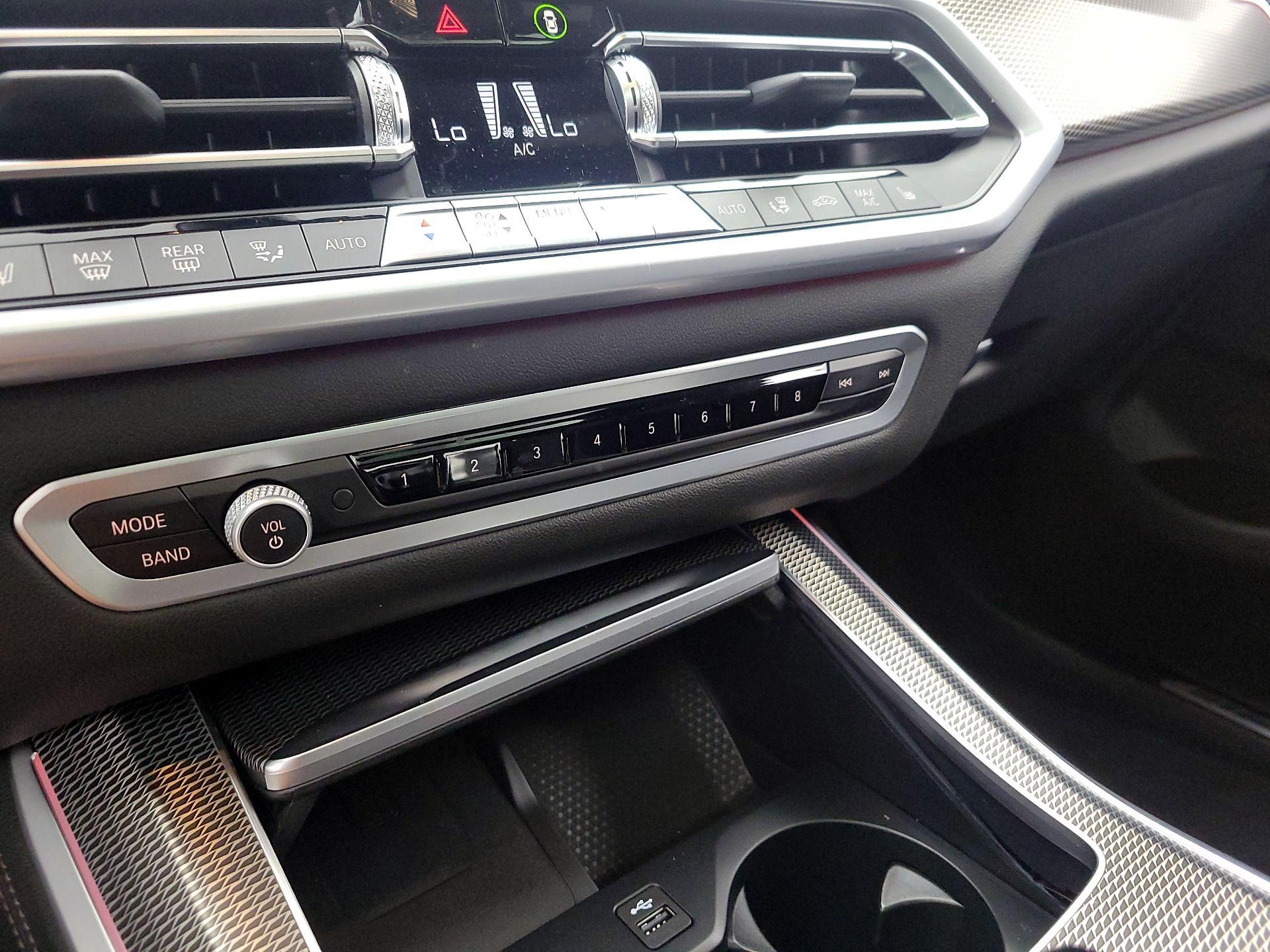 Thumbnail: 2022 BMW X5 - 15