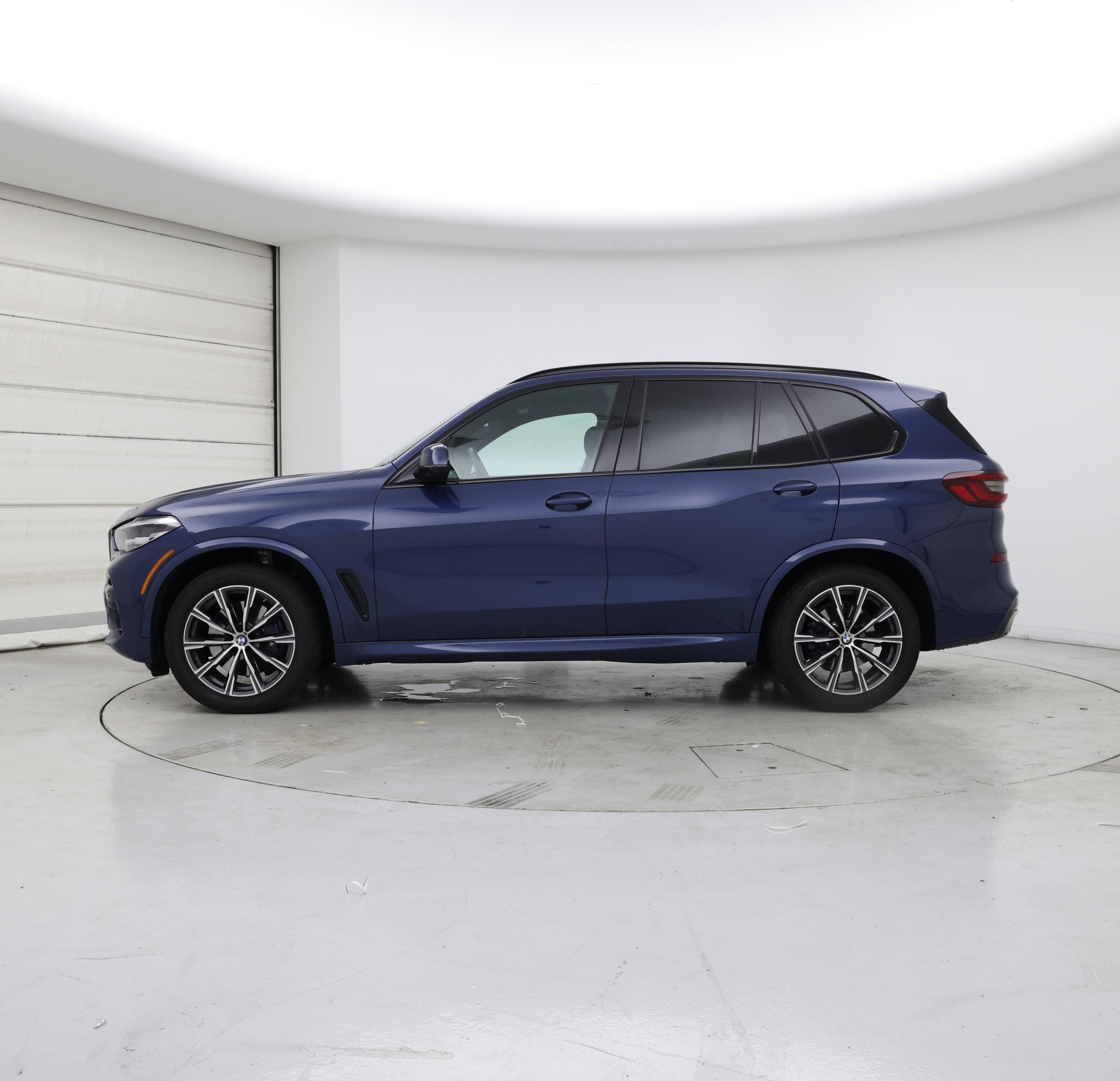 Thumbnail: 2022 BMW X5 - 3