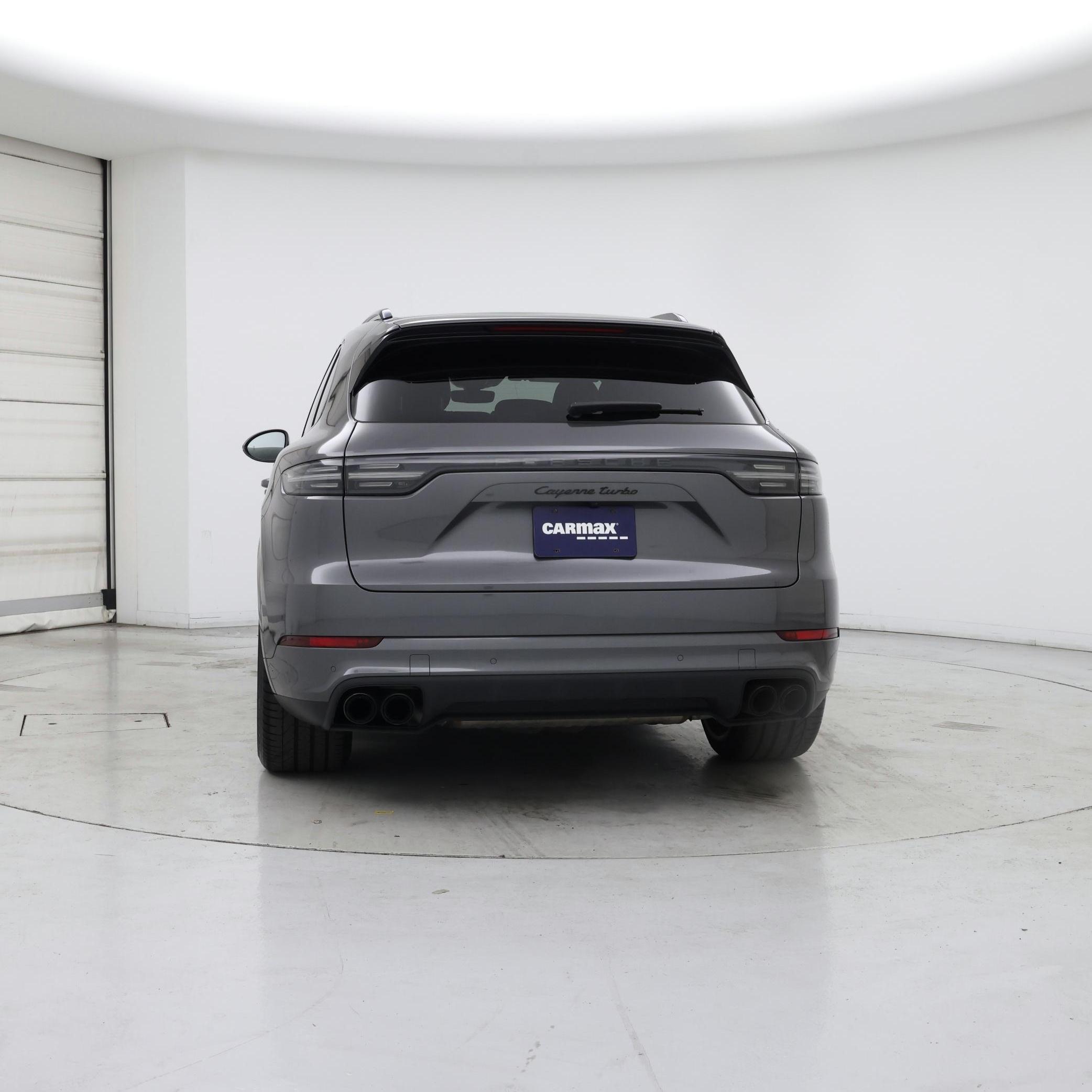Thumbnail: 2023 Porsche Cayenne - 6
