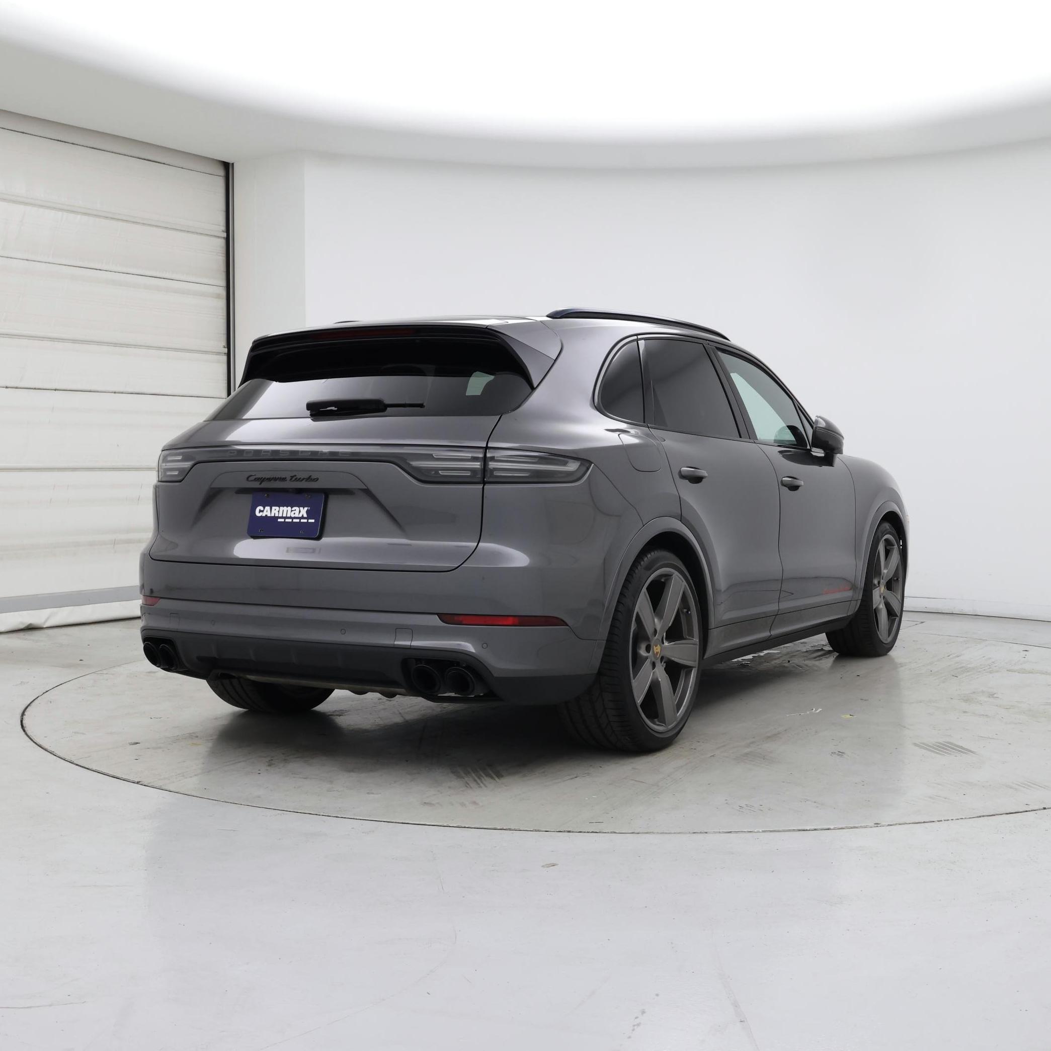 Thumbnail: 2023 Porsche Cayenne - 8