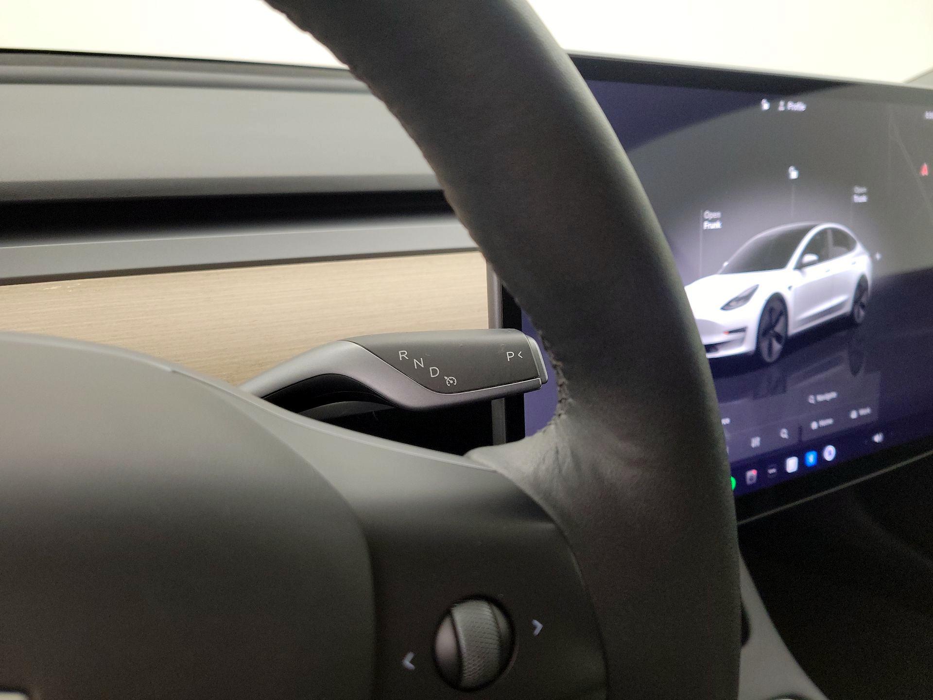 Thumbnail: 2023 Tesla Model 3 - 17