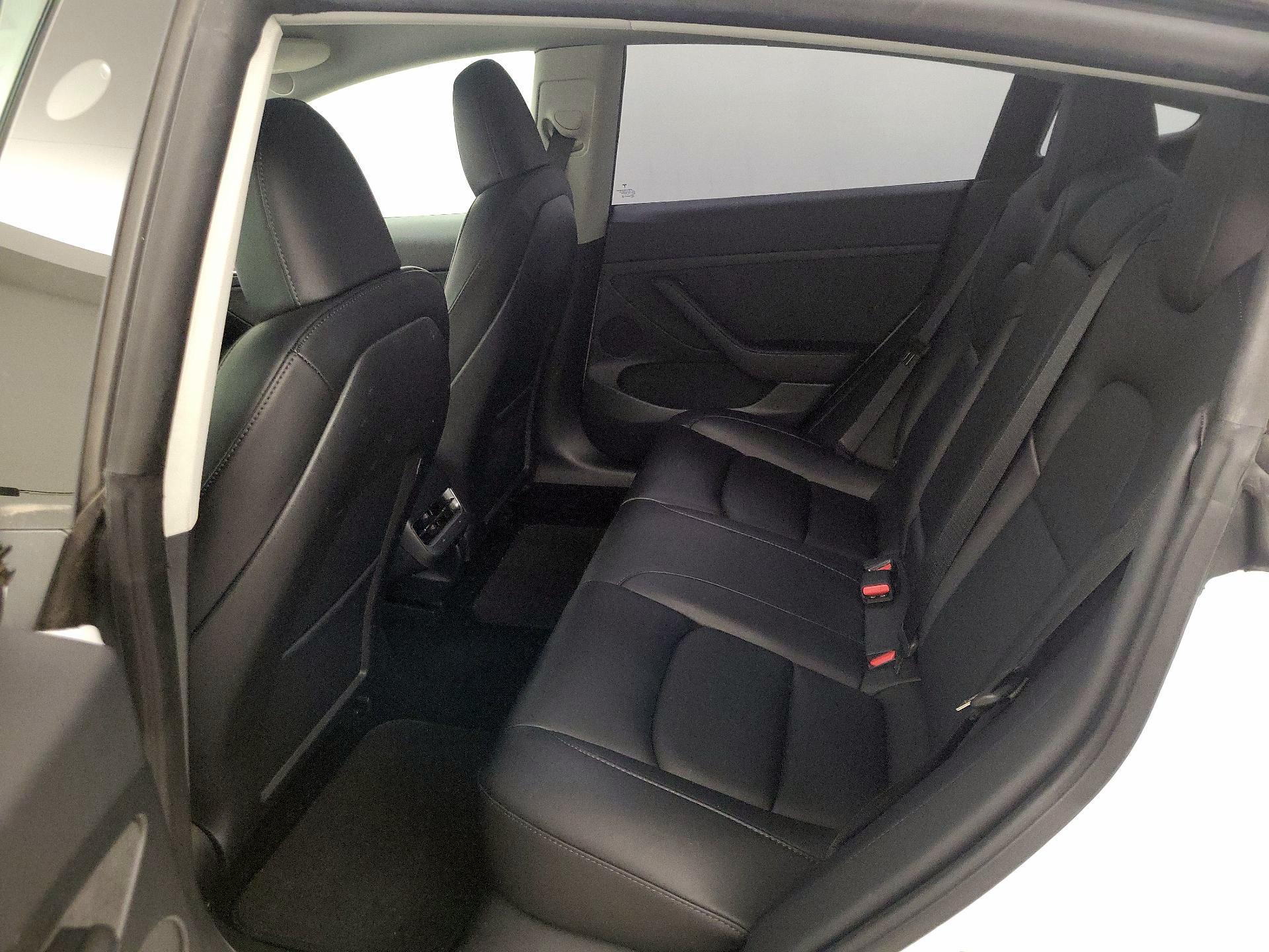 Thumbnail: 2023 Tesla Model 3 - 20