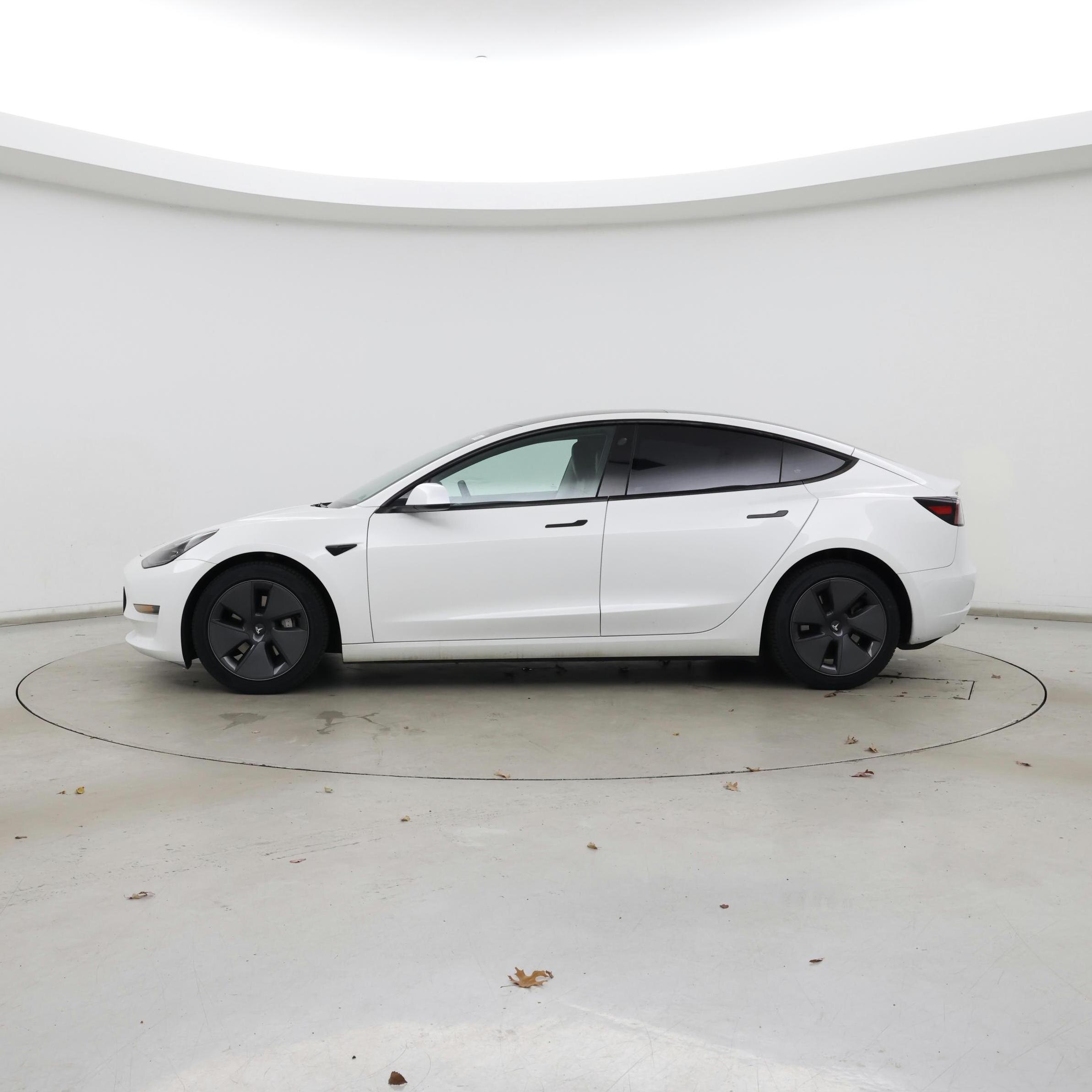 Thumbnail: 2023 Tesla Model 3 - 3