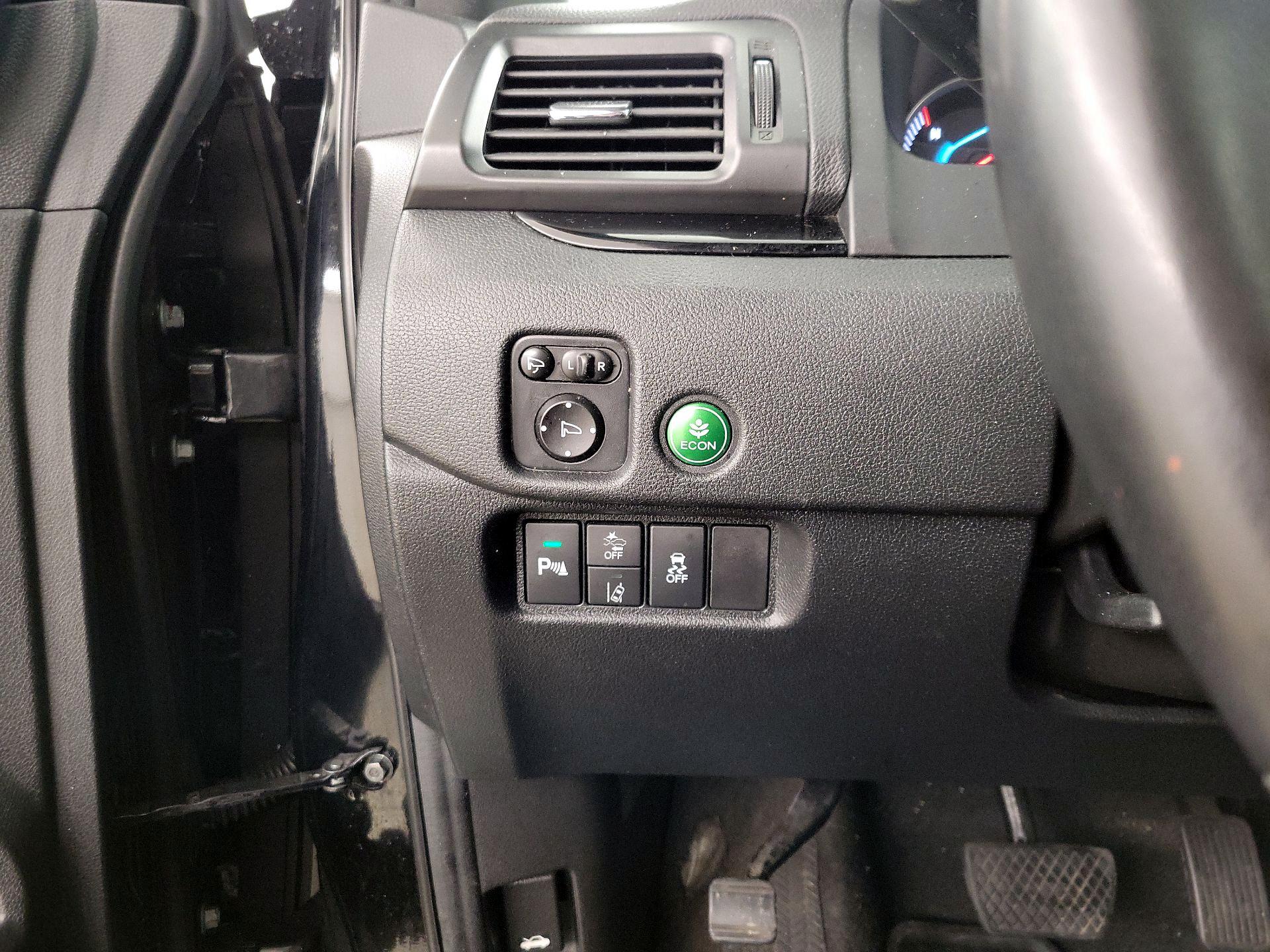 Thumbnail: 2021 Honda Pilot - 13