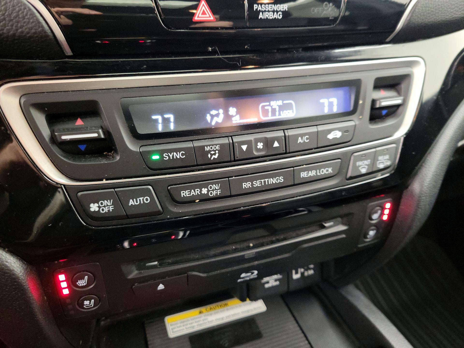 Thumbnail: 2021 Honda Pilot - 17