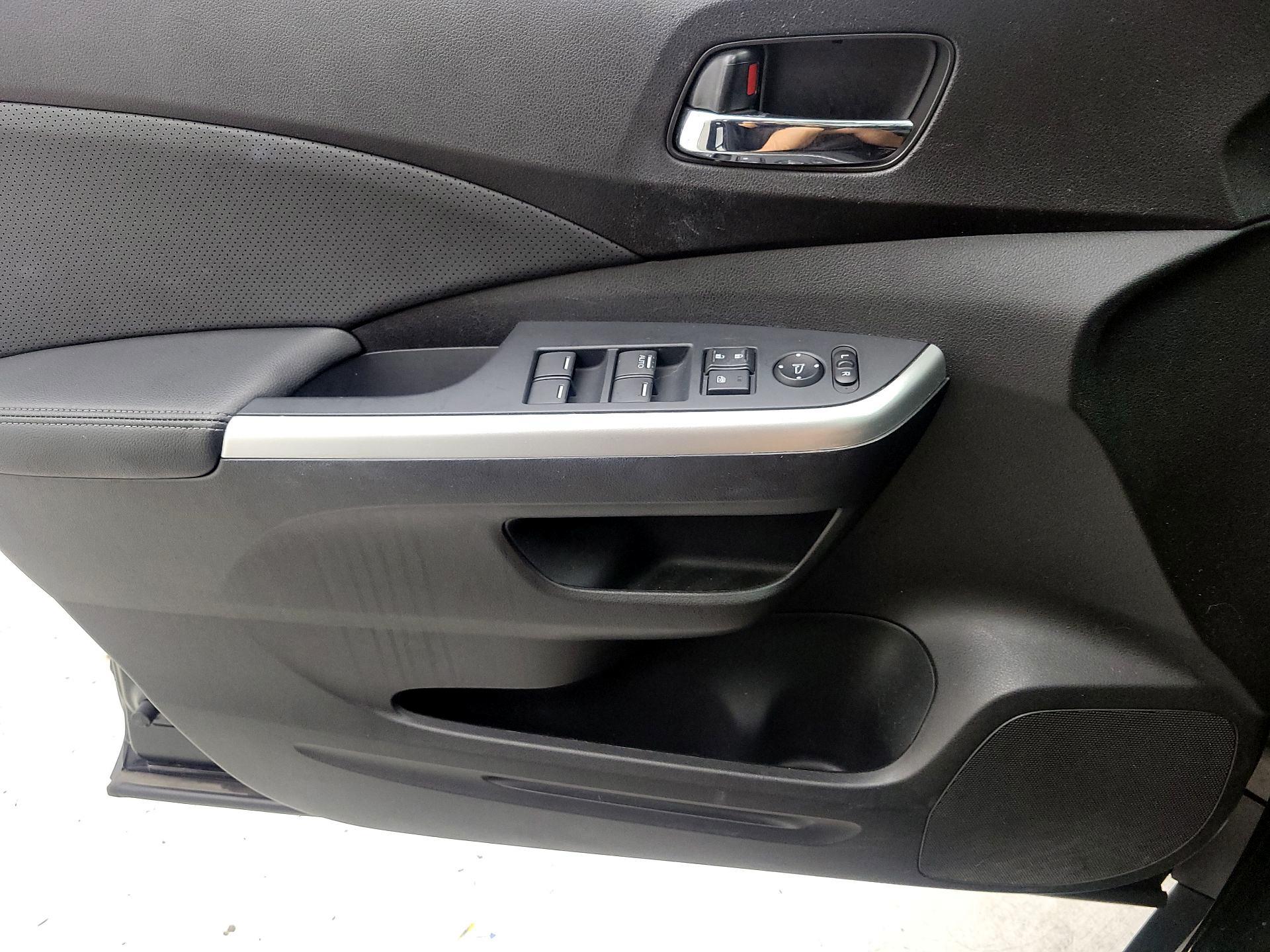 Thumbnail: 2016 Honda CR-V - 12