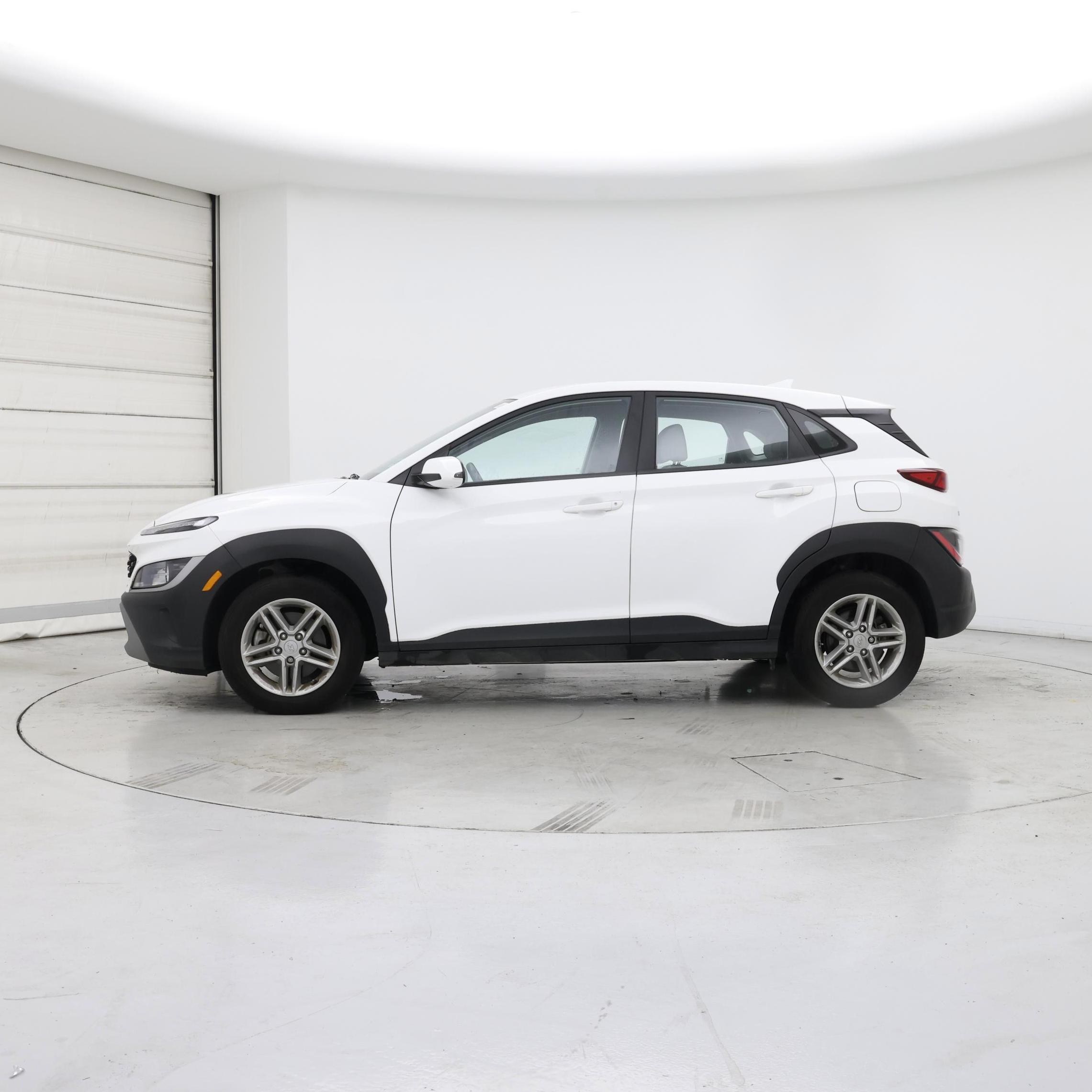 Thumbnail: 2023 Hyundai Kona - 3