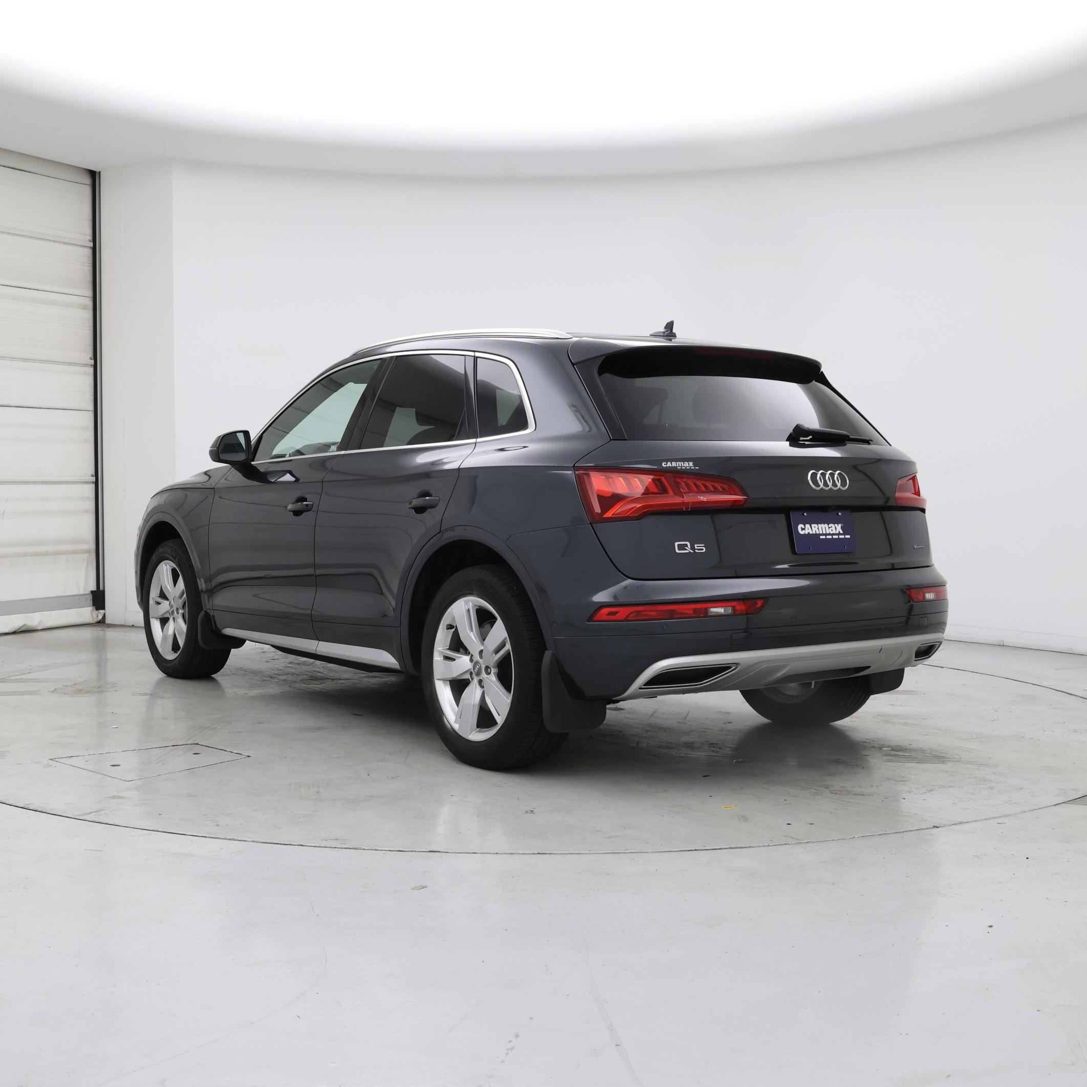 Thumbnail: 2019 Audi Q5 - 2
