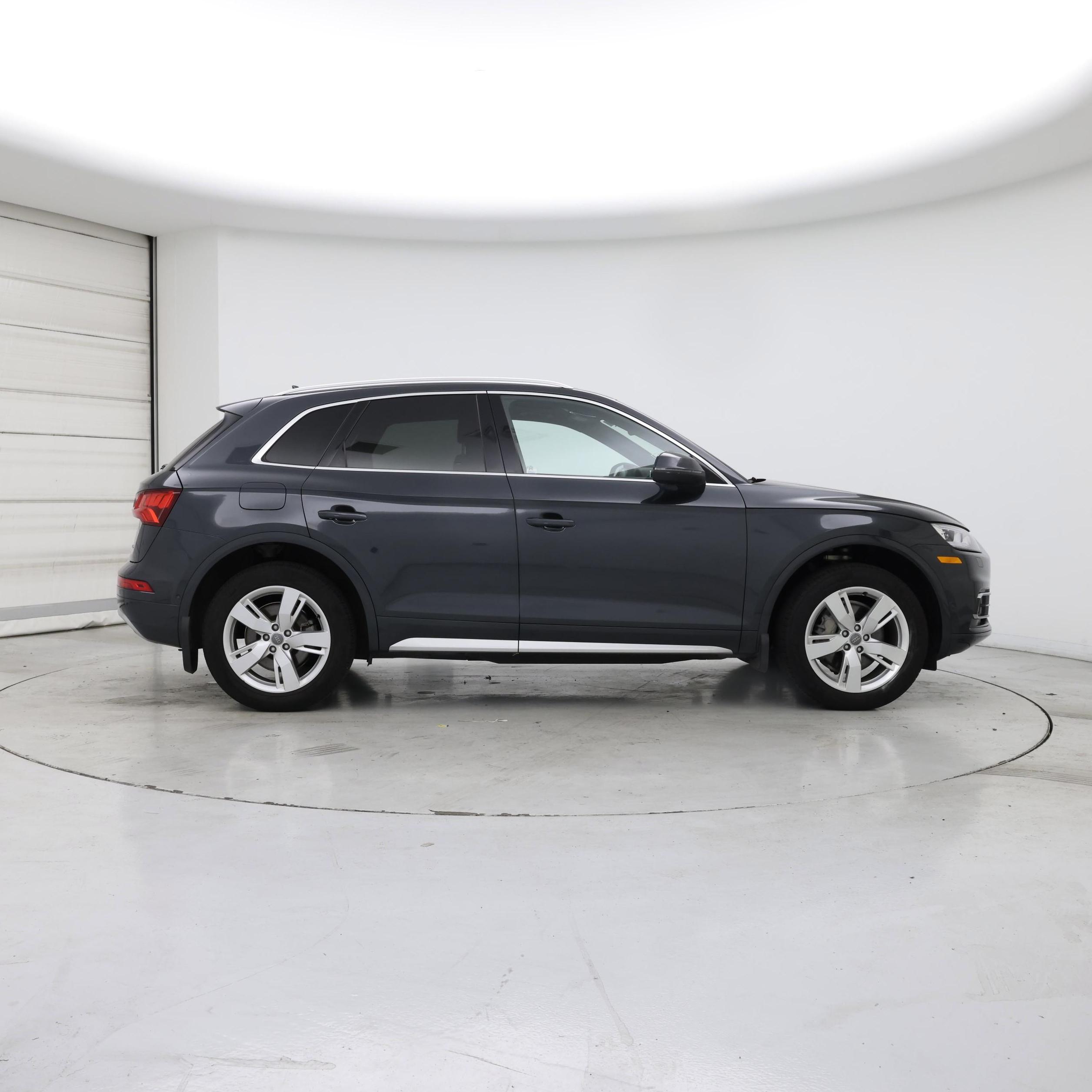 Thumbnail: 2019 Audi Q5 - 7