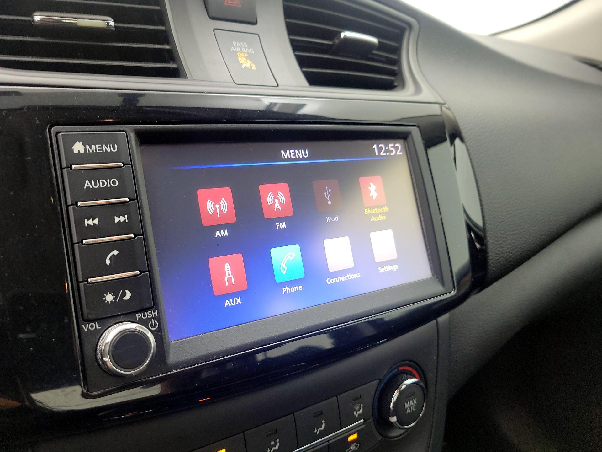 Thumbnail: 2019 Nissan Sentra - 15