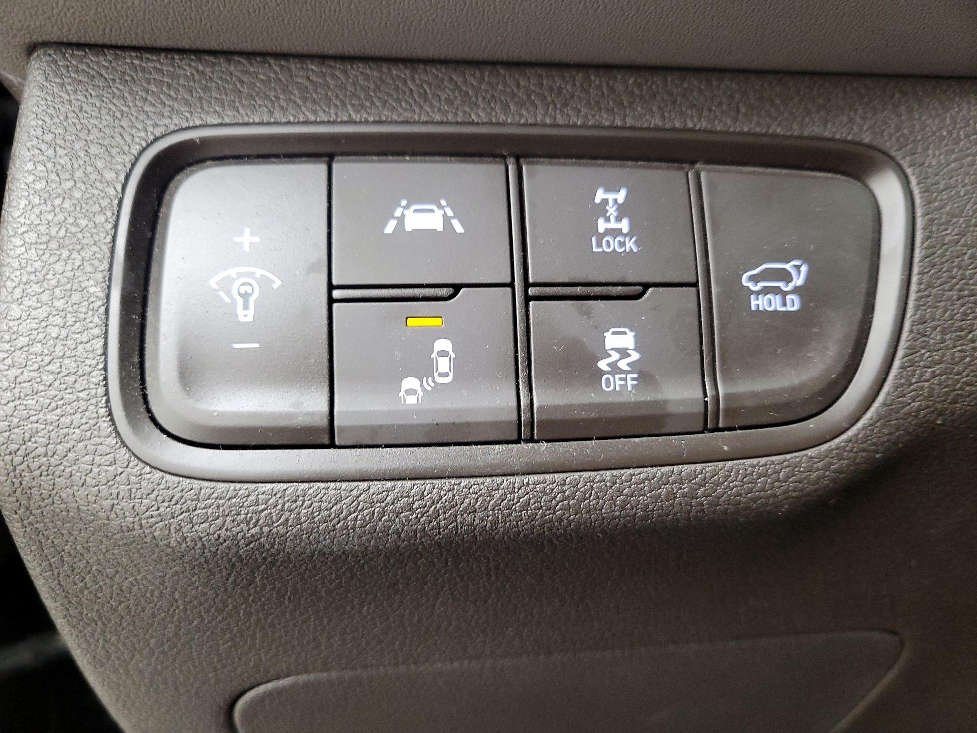 Thumbnail: 2020 Hyundai Santa Fe - 13