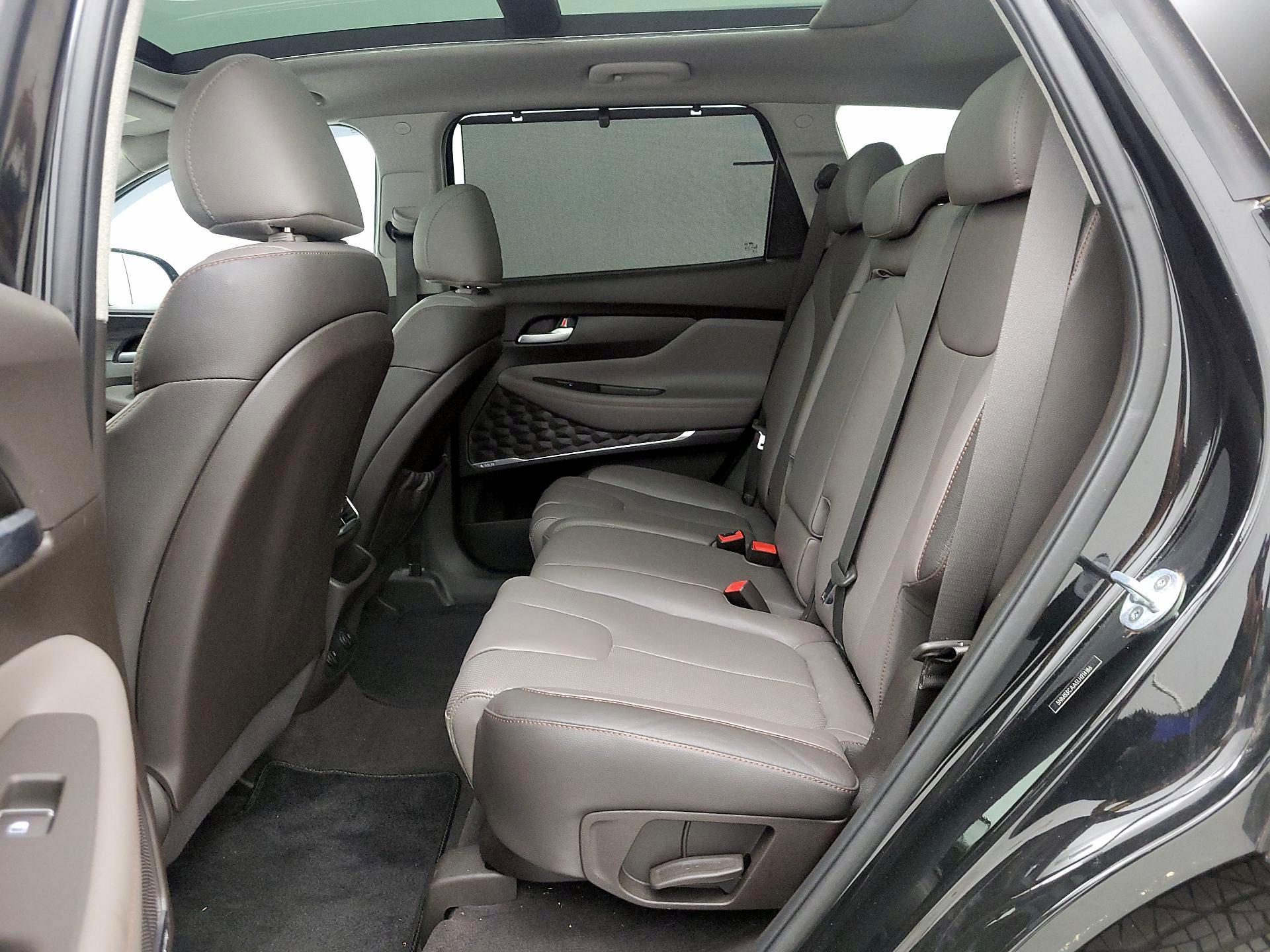 Thumbnail: 2020 Hyundai Santa Fe - 20