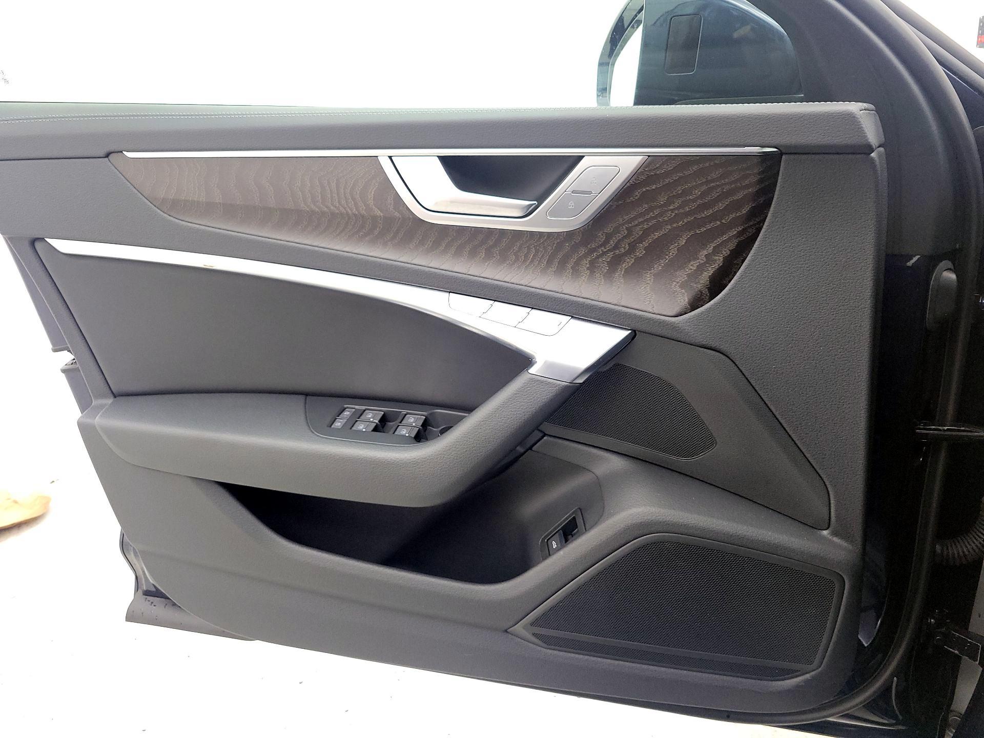 Thumbnail: 2021 Audi A6 - 12