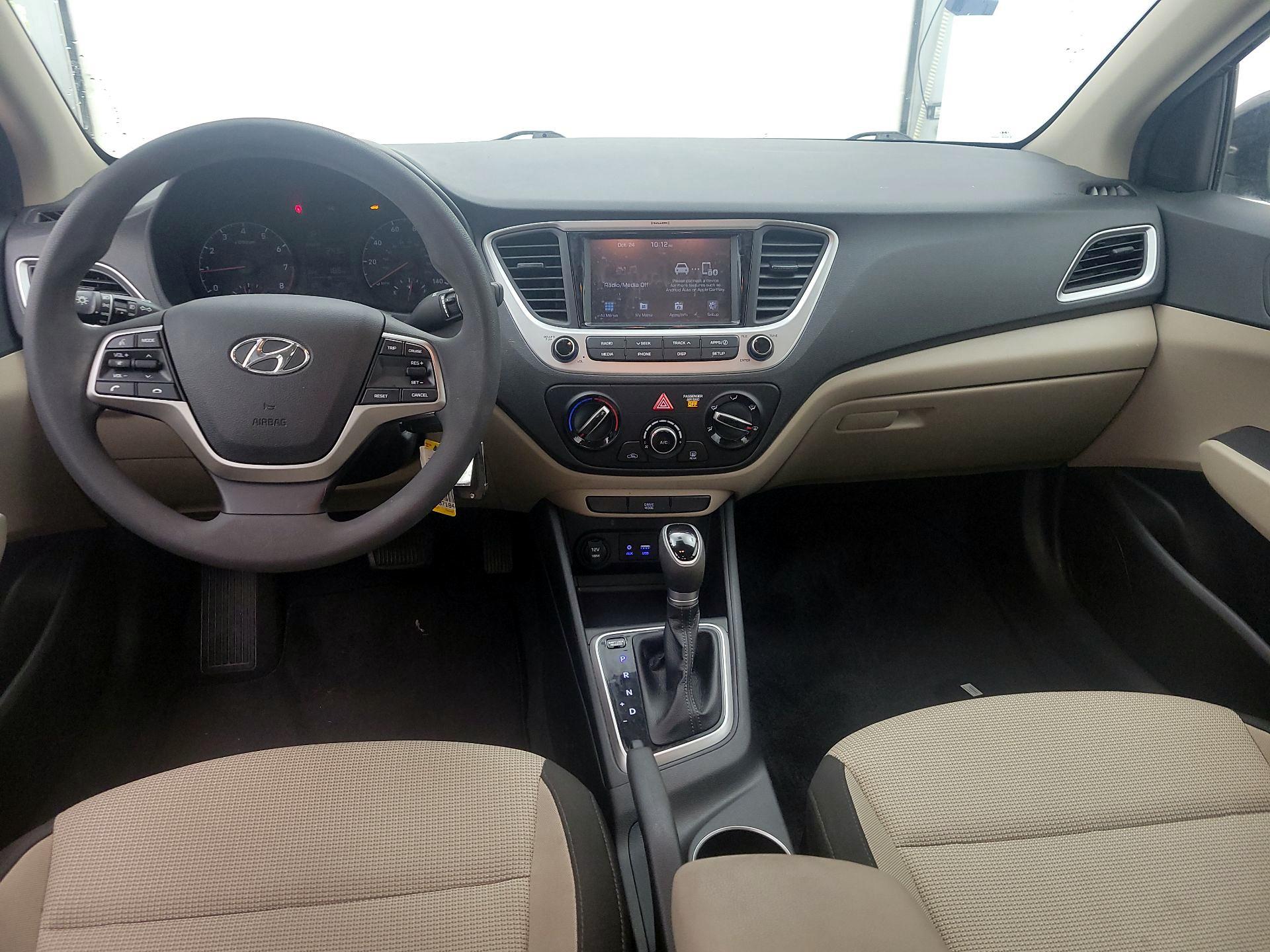 Thumbnail: 2022 Hyundai Accent - 9