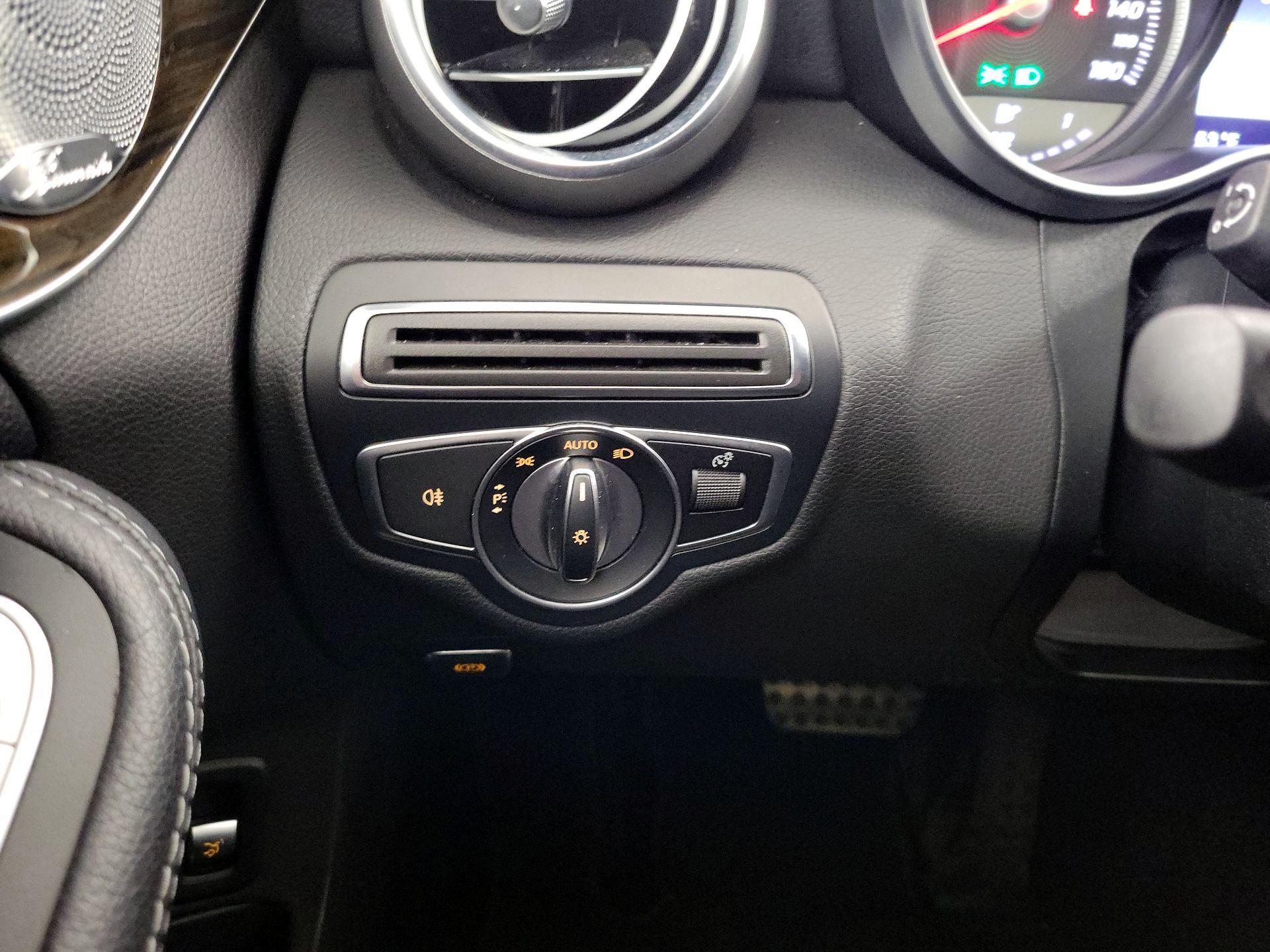 Thumbnail: 2017 Mercedes-Benz C-Class - 13