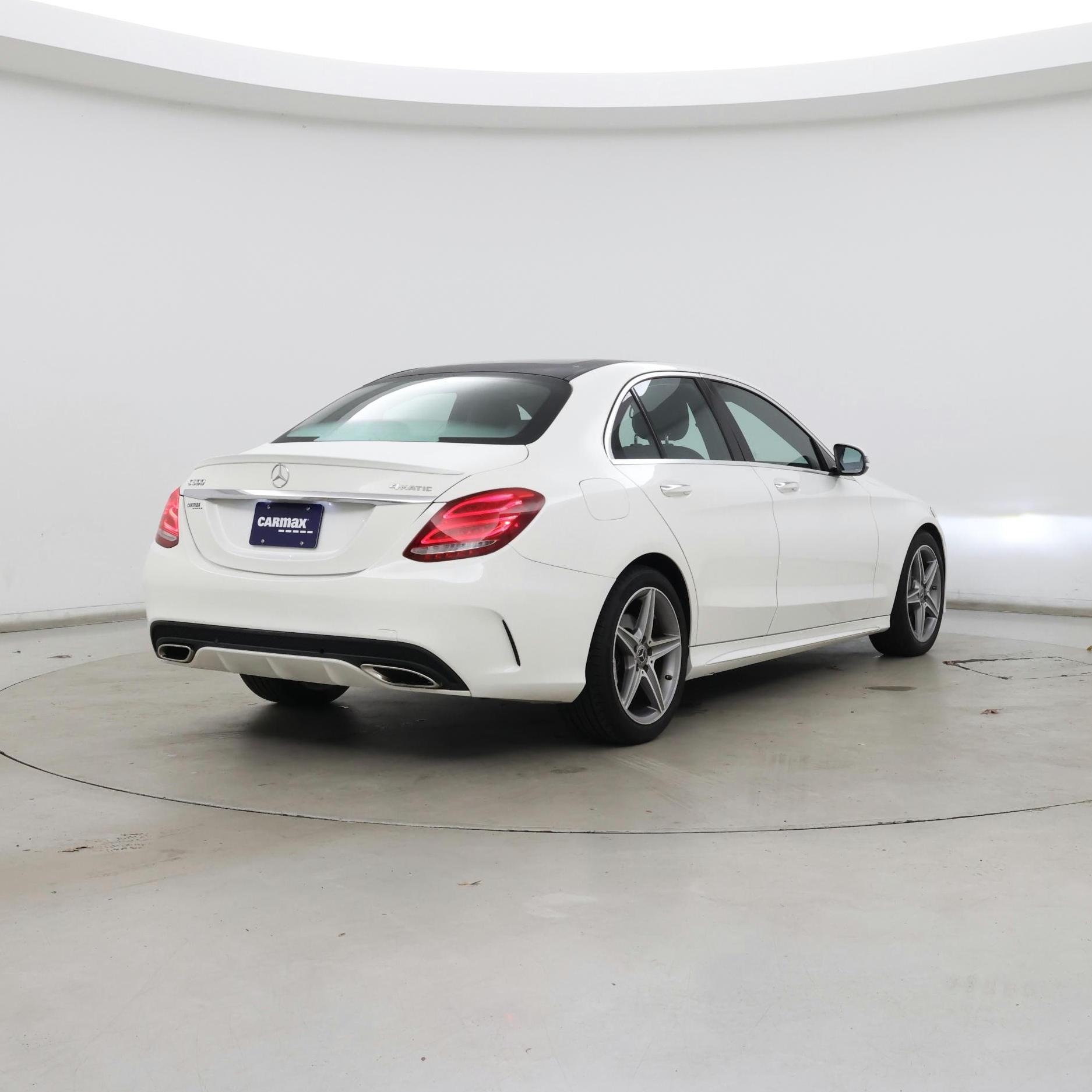 Thumbnail: 2017 Mercedes-Benz C-Class - 8