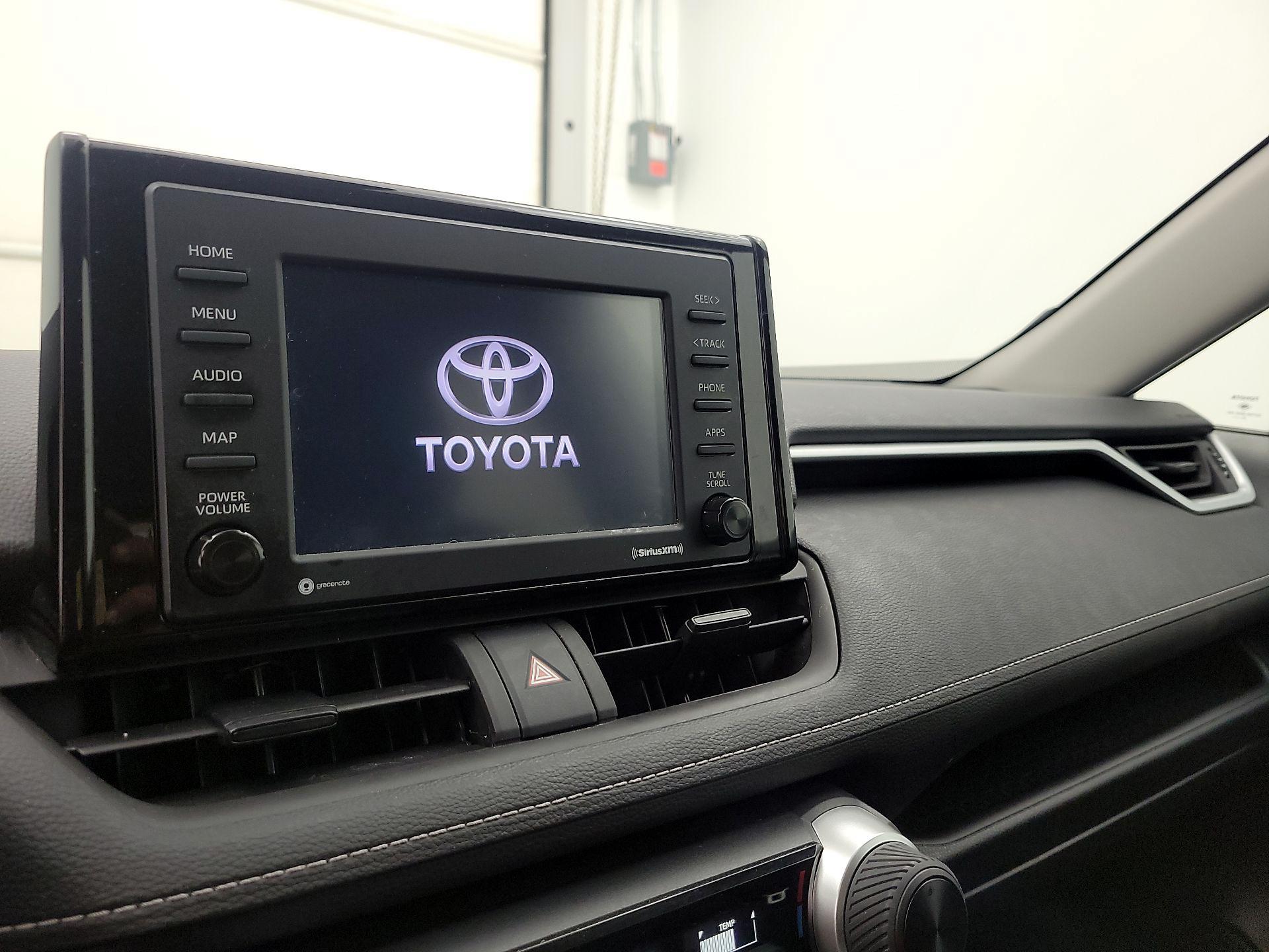 Thumbnail: 2022 Toyota RAV4 - 15