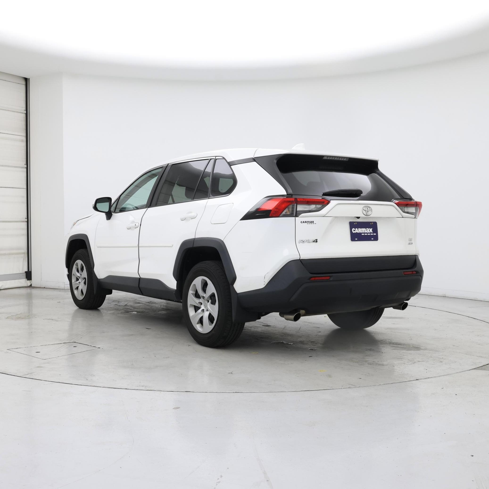 Thumbnail: 2022 Toyota RAV4 - 2