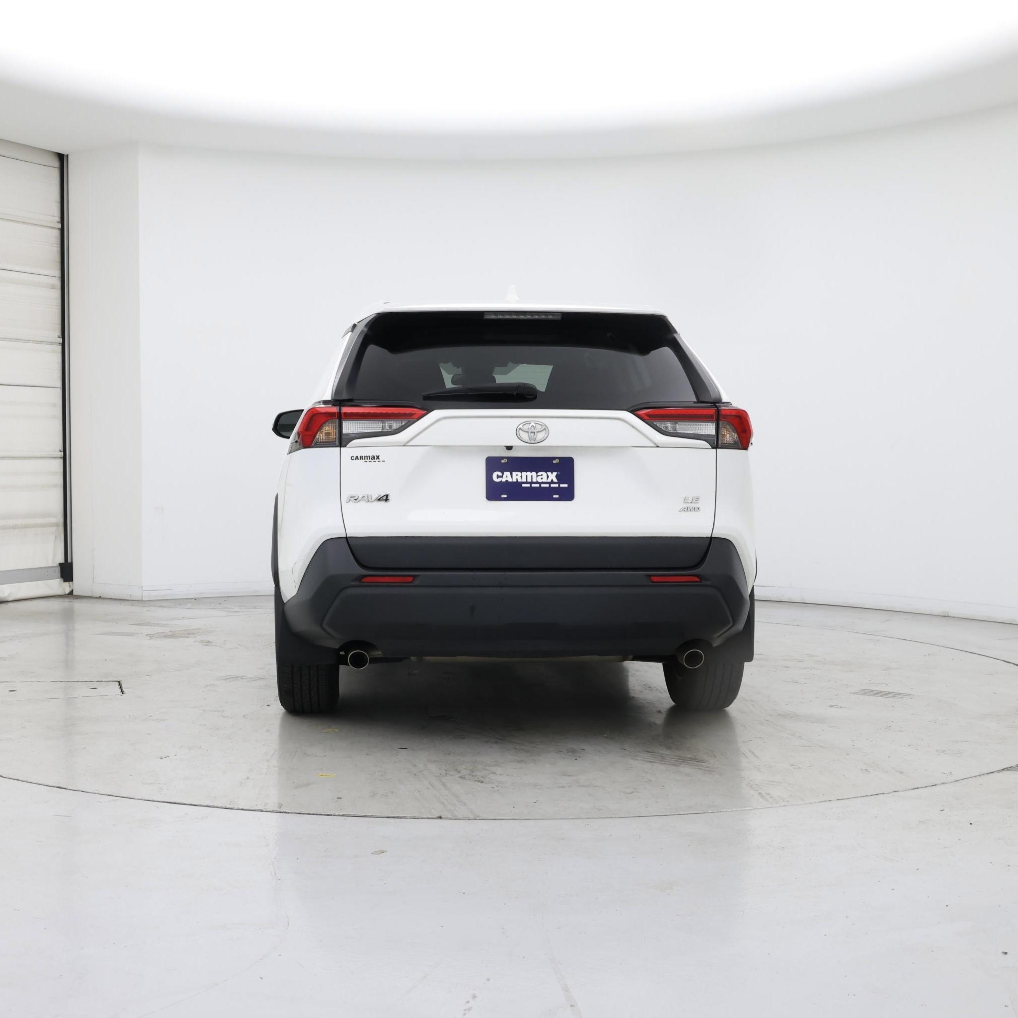 Thumbnail: 2022 Toyota RAV4 - 6