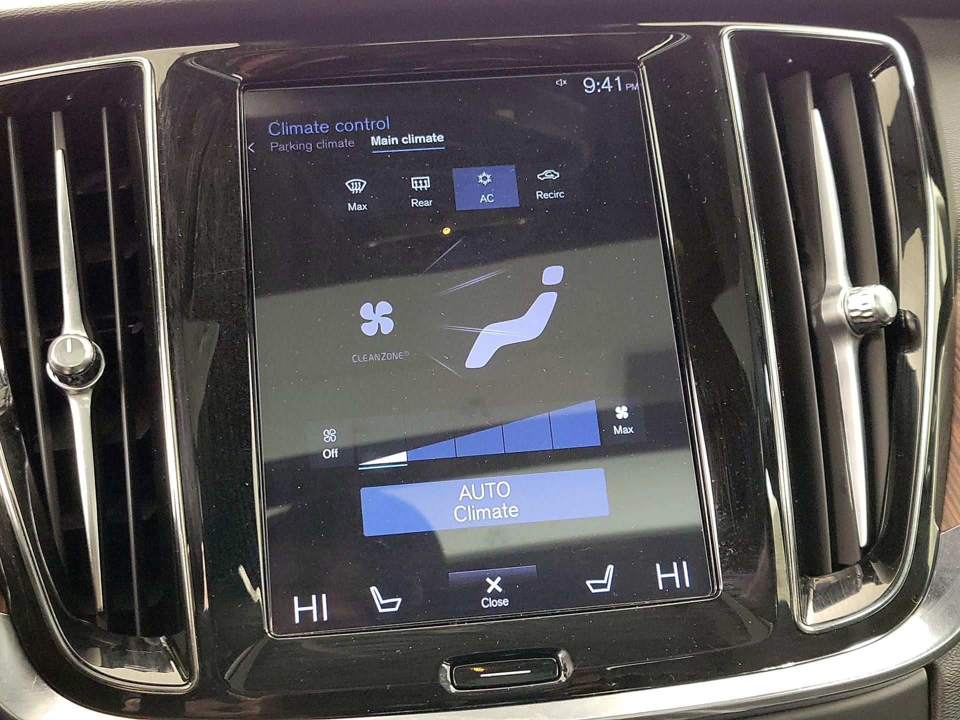 Thumbnail: 2020 Volvo S60 - 17