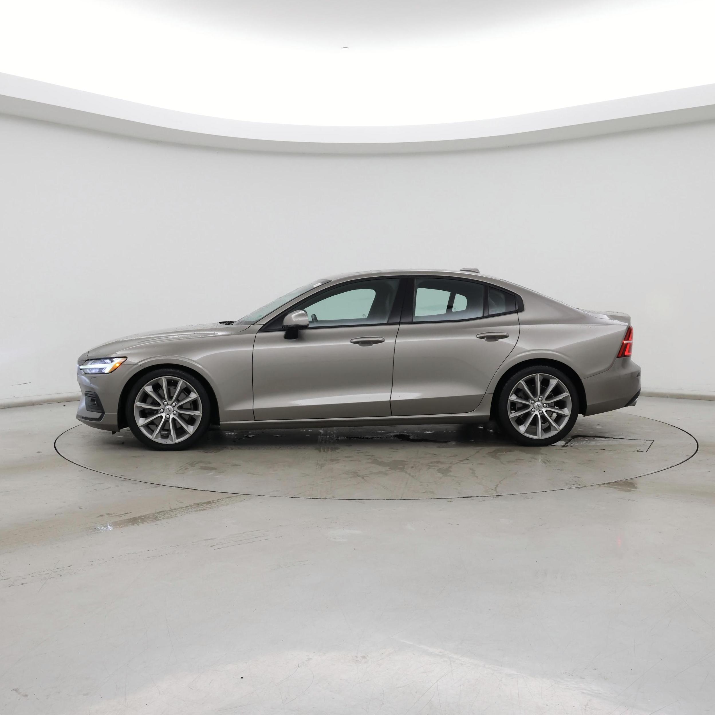 Thumbnail: 2020 Volvo S60 - 3