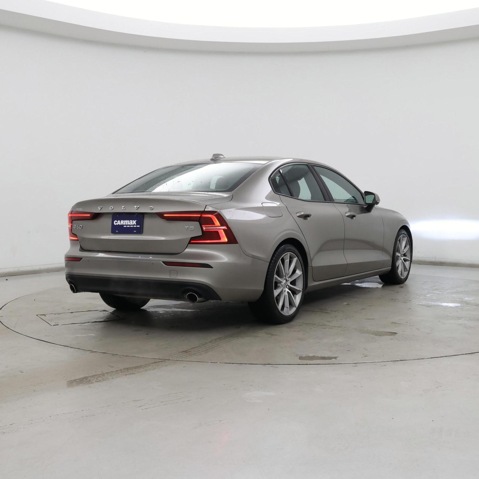 Thumbnail: 2020 Volvo S60 - 8